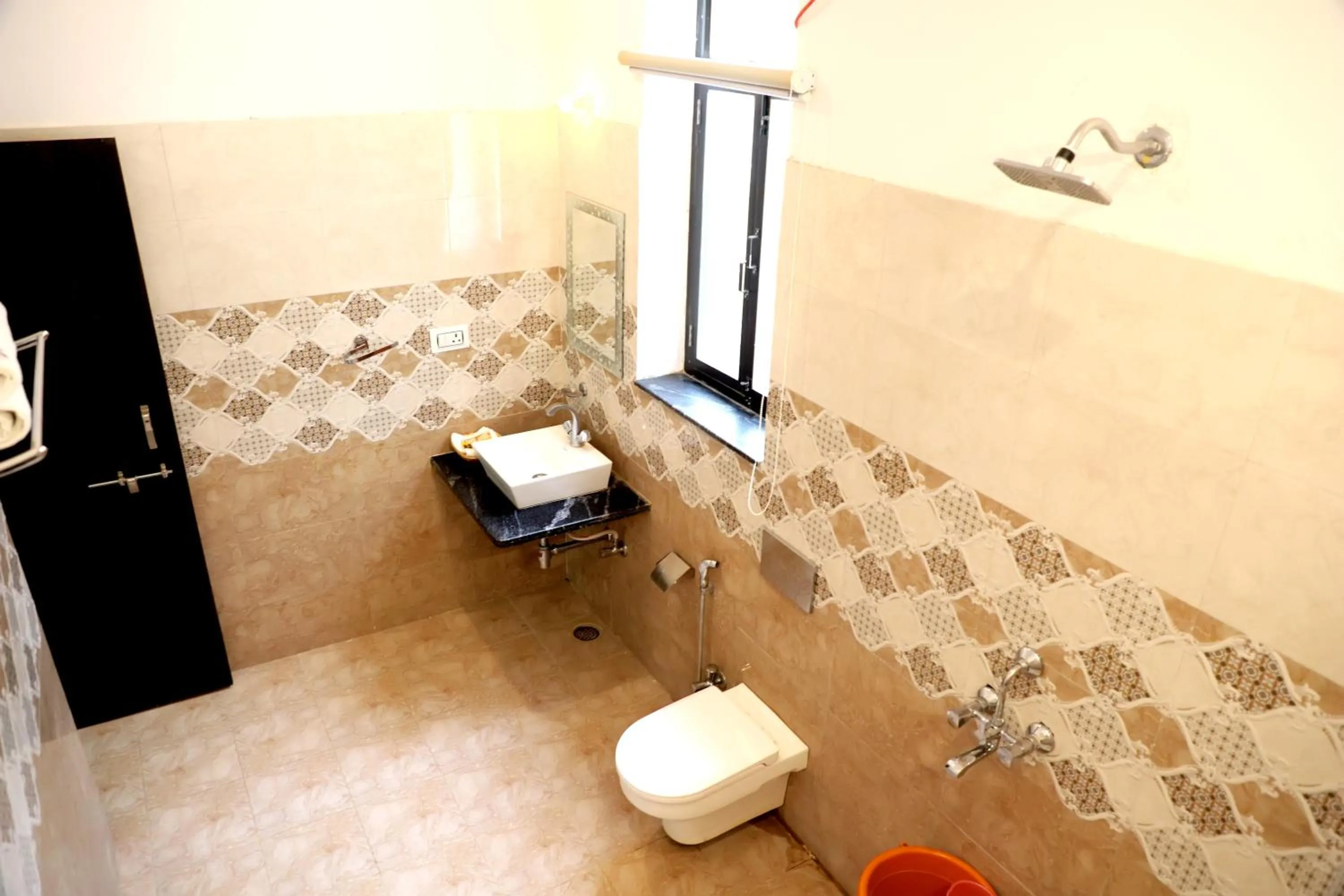 Shower in Aravali Hills Resort