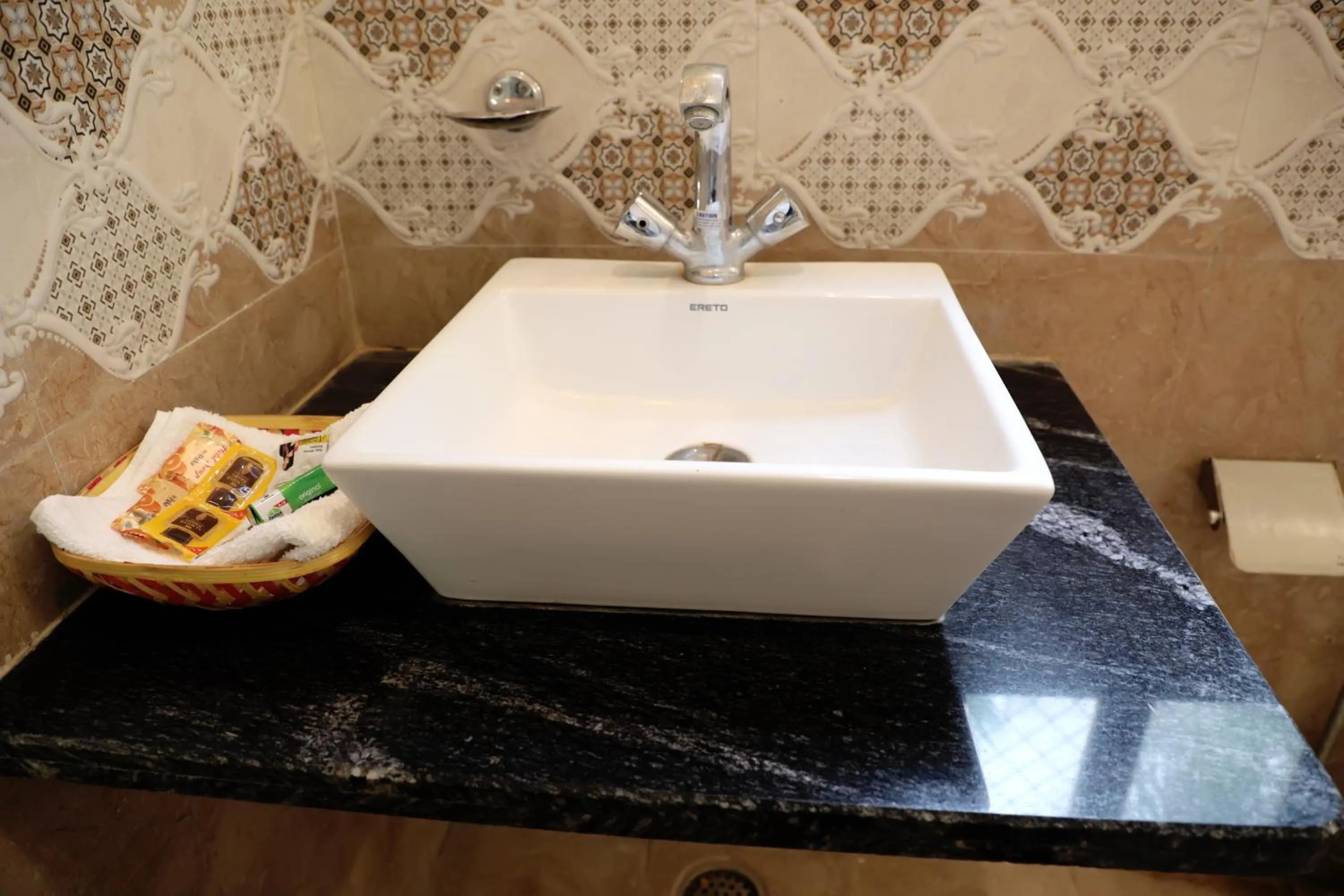 Shower in Aravali Hills Resort