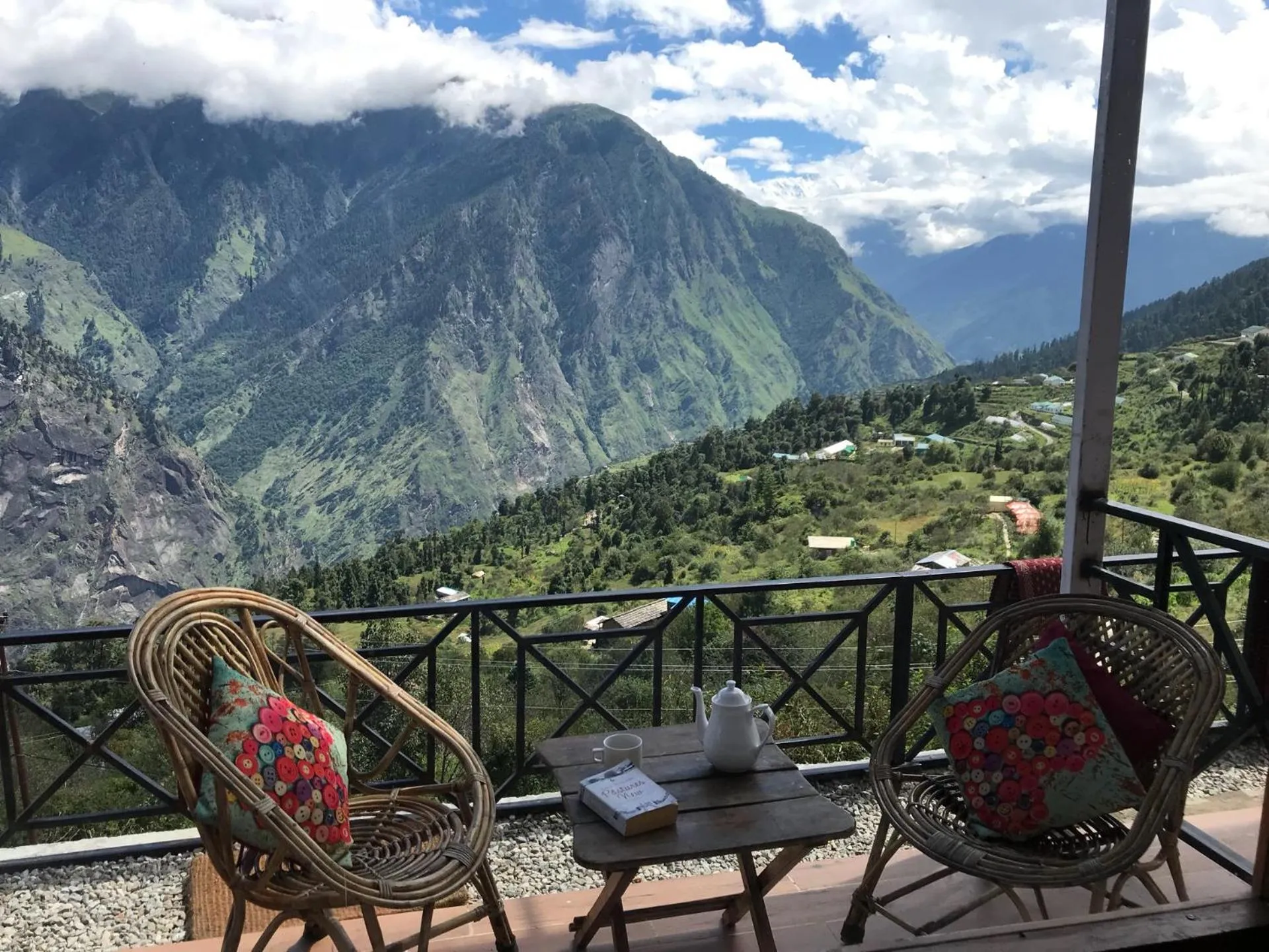 Balcony/Terrace in Mountain Rover Auli Resort