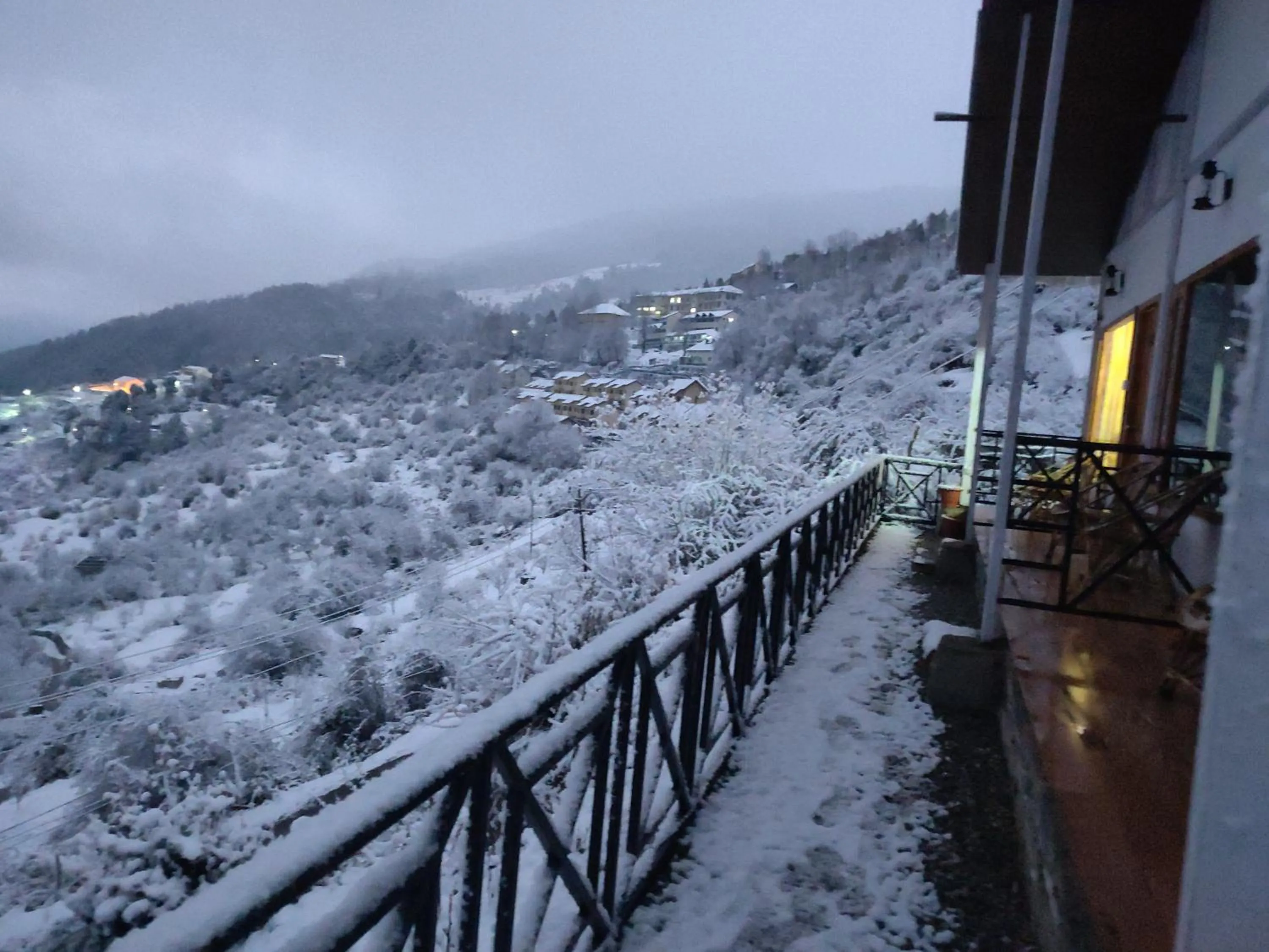 Natural landscape in Mountain Rover Auli Resort