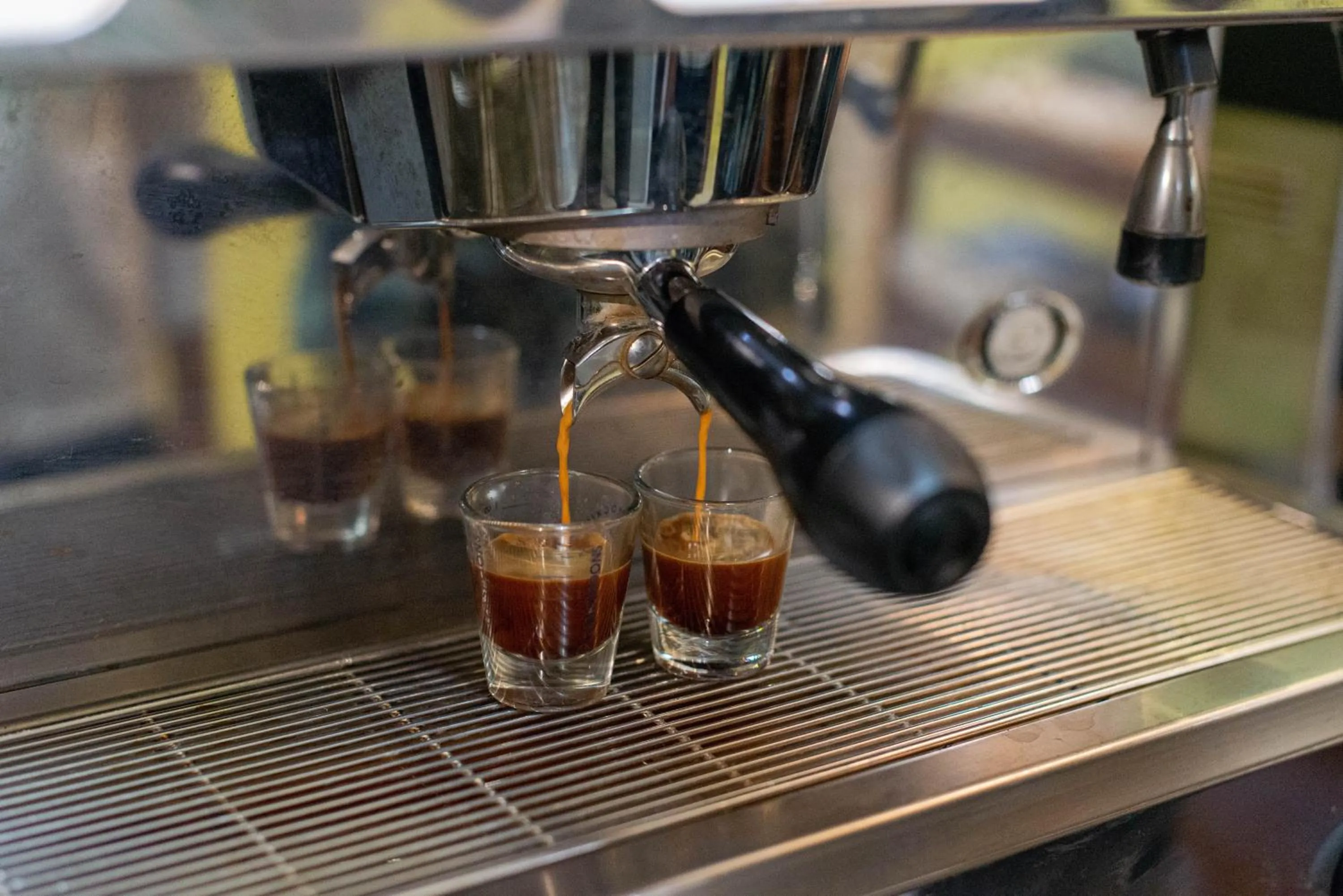 Restaurant/places to eat in The Seraya Resort Komodo