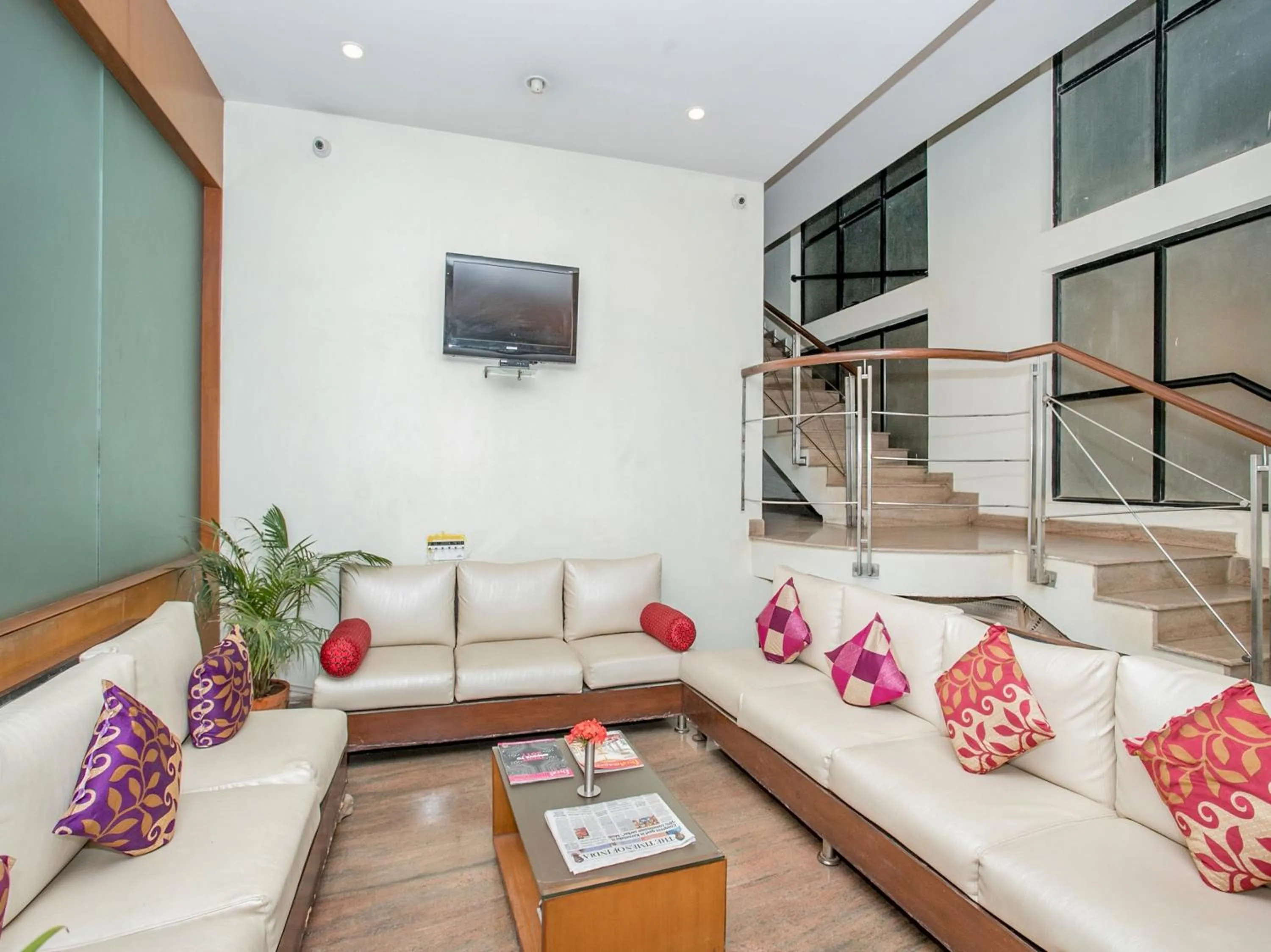 Lobby or reception in Super Hotel O Petunia Boutique Hotel