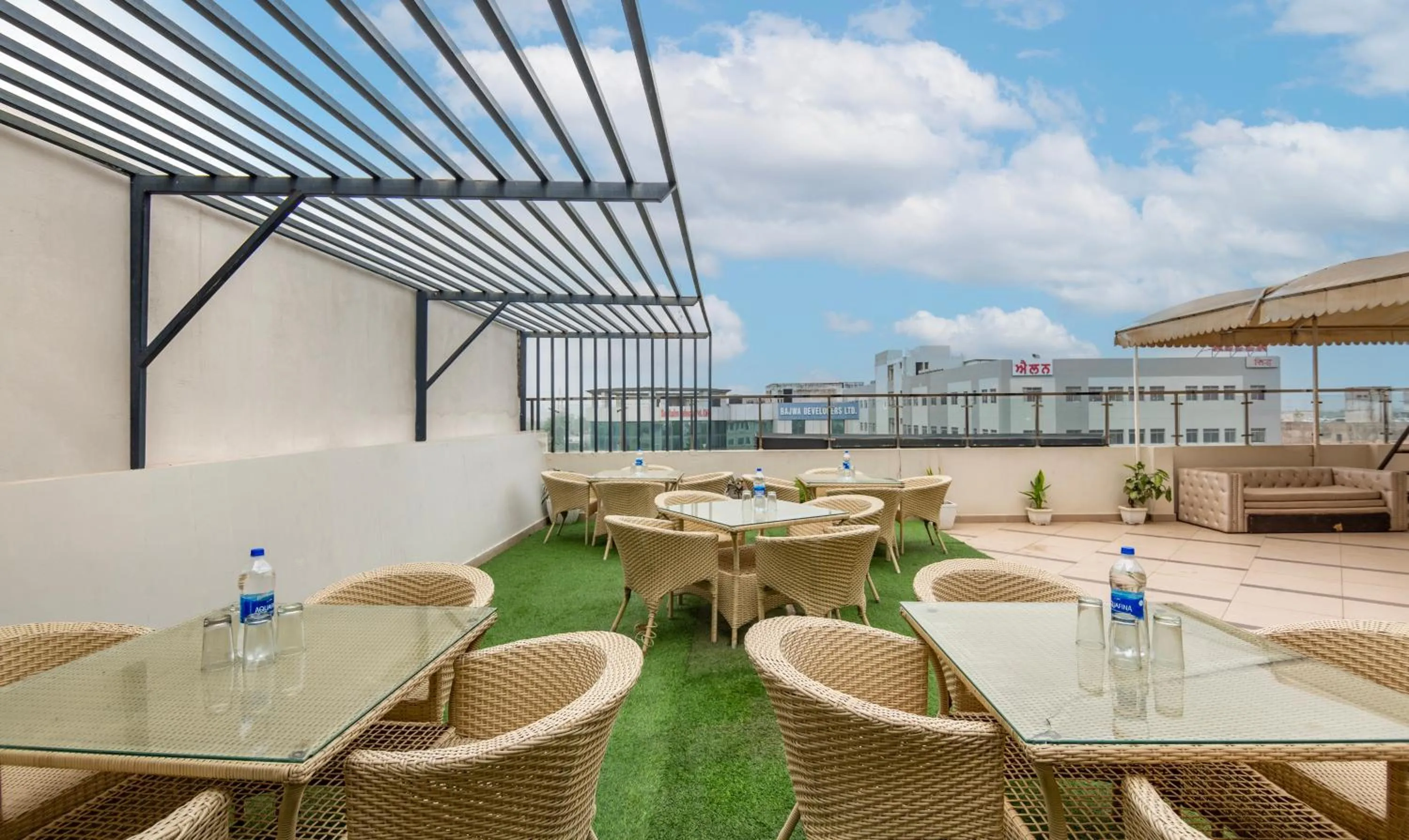 Restaurant/places to eat in Treebo JD Residency Mohali