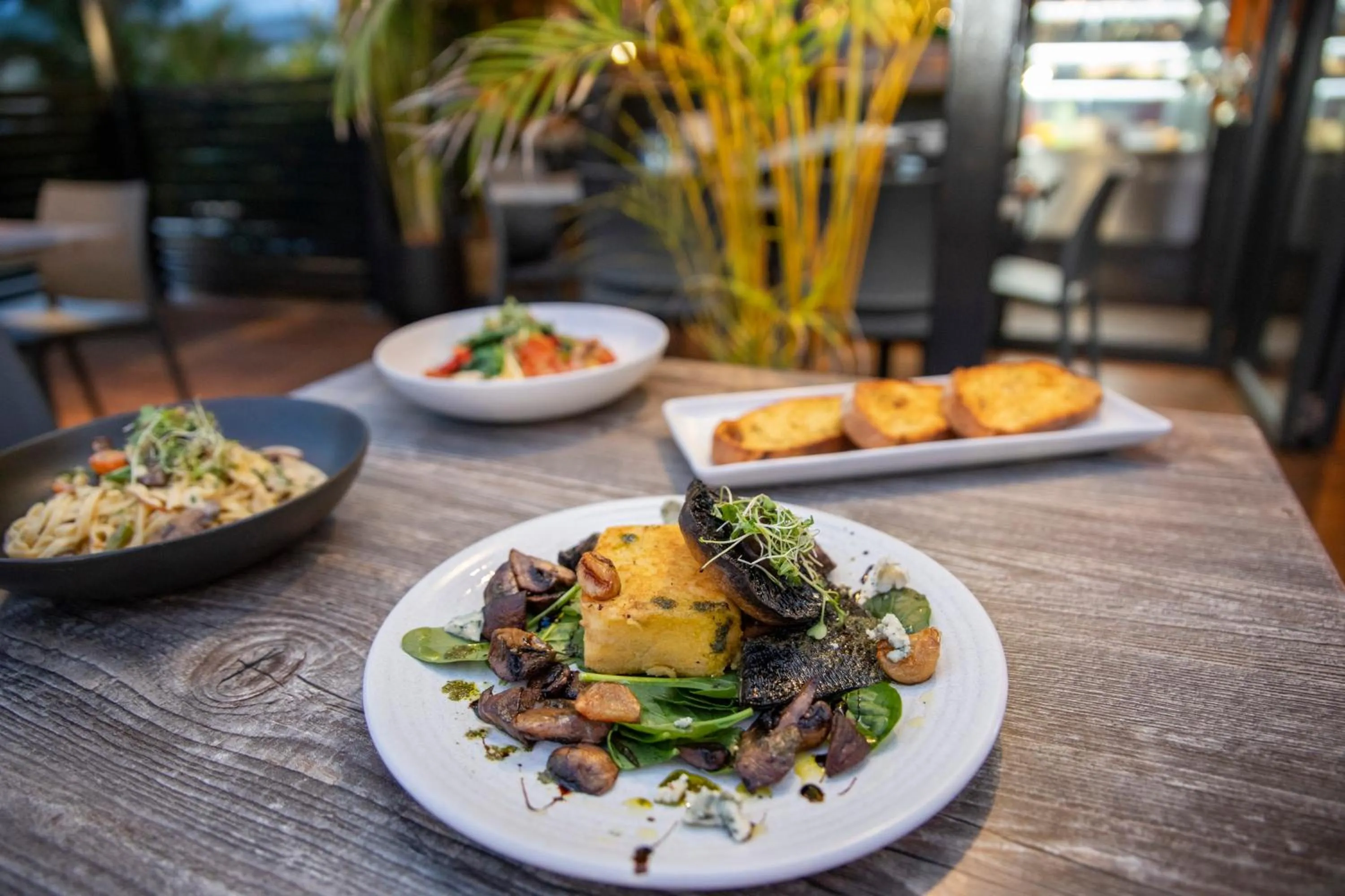 Food in Karrinyup Waters Resort