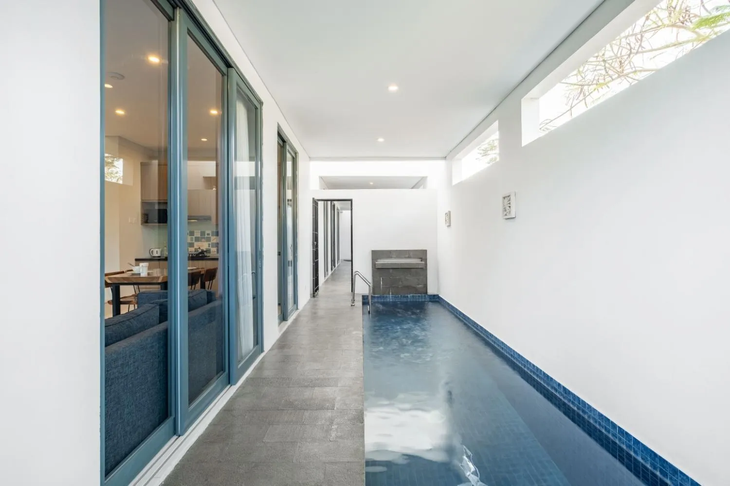 Swimming pool in Cove Villa Prana