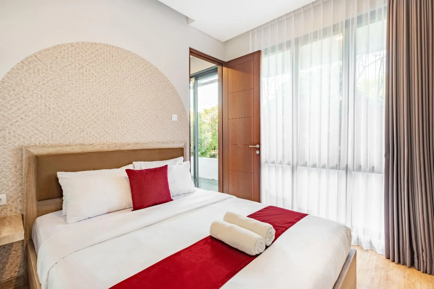 Bed in Cove Villa Prana