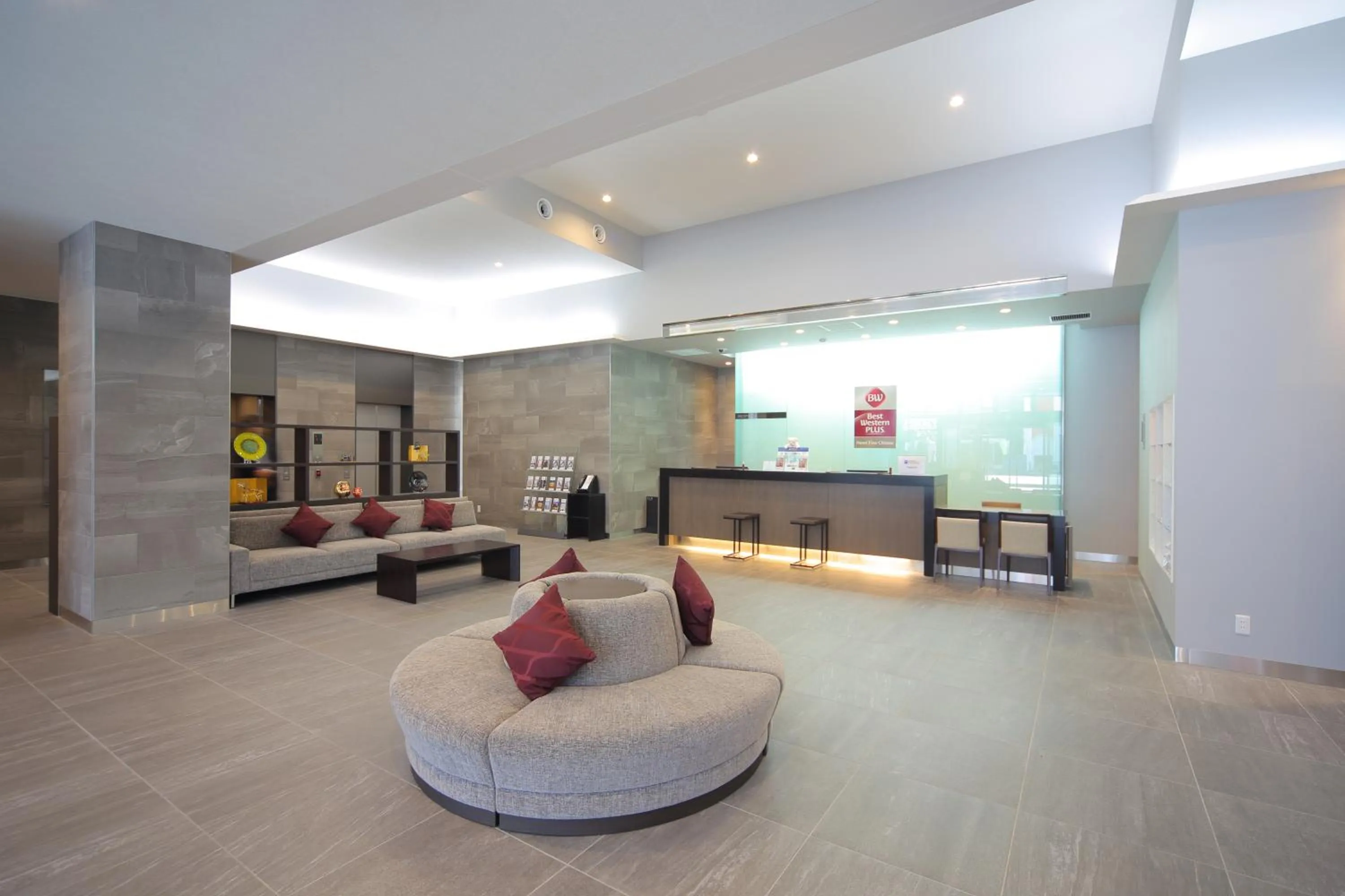Lobby or reception in Best Western Plus Hotel Fino Chitose