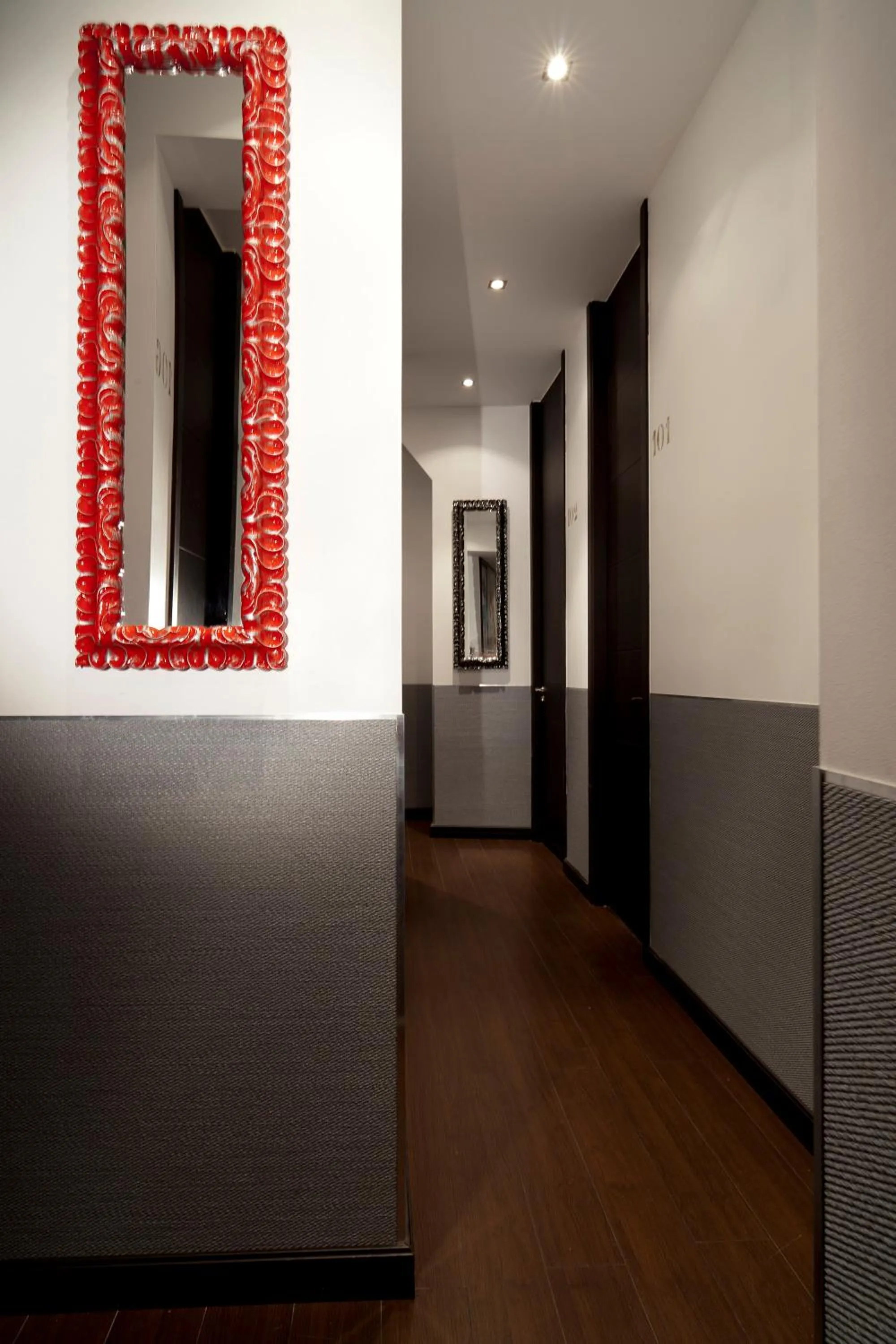 Decorative detail in THC Latina Hostel