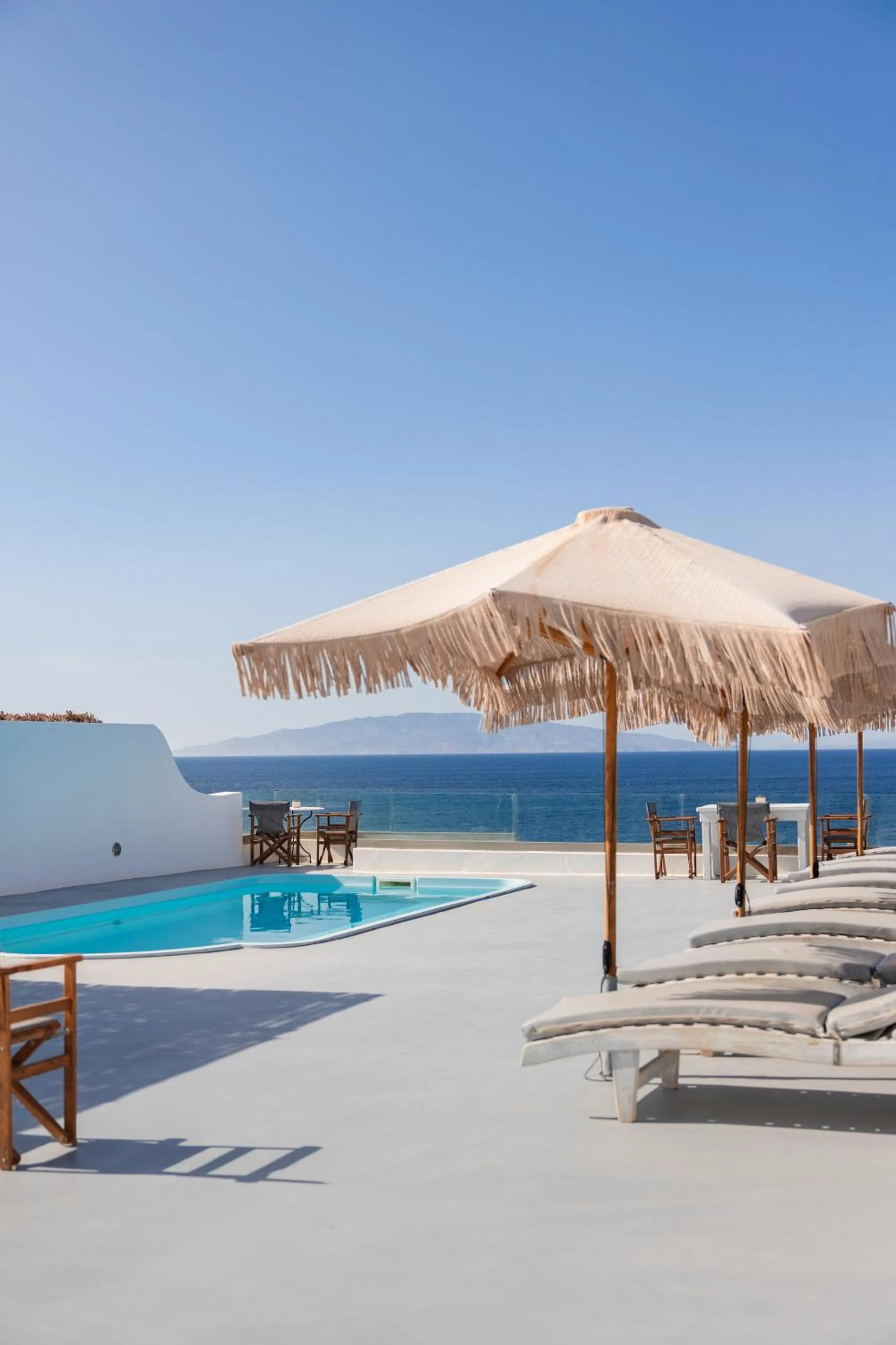 Swimming pool in Vrachia Studios & Apartments