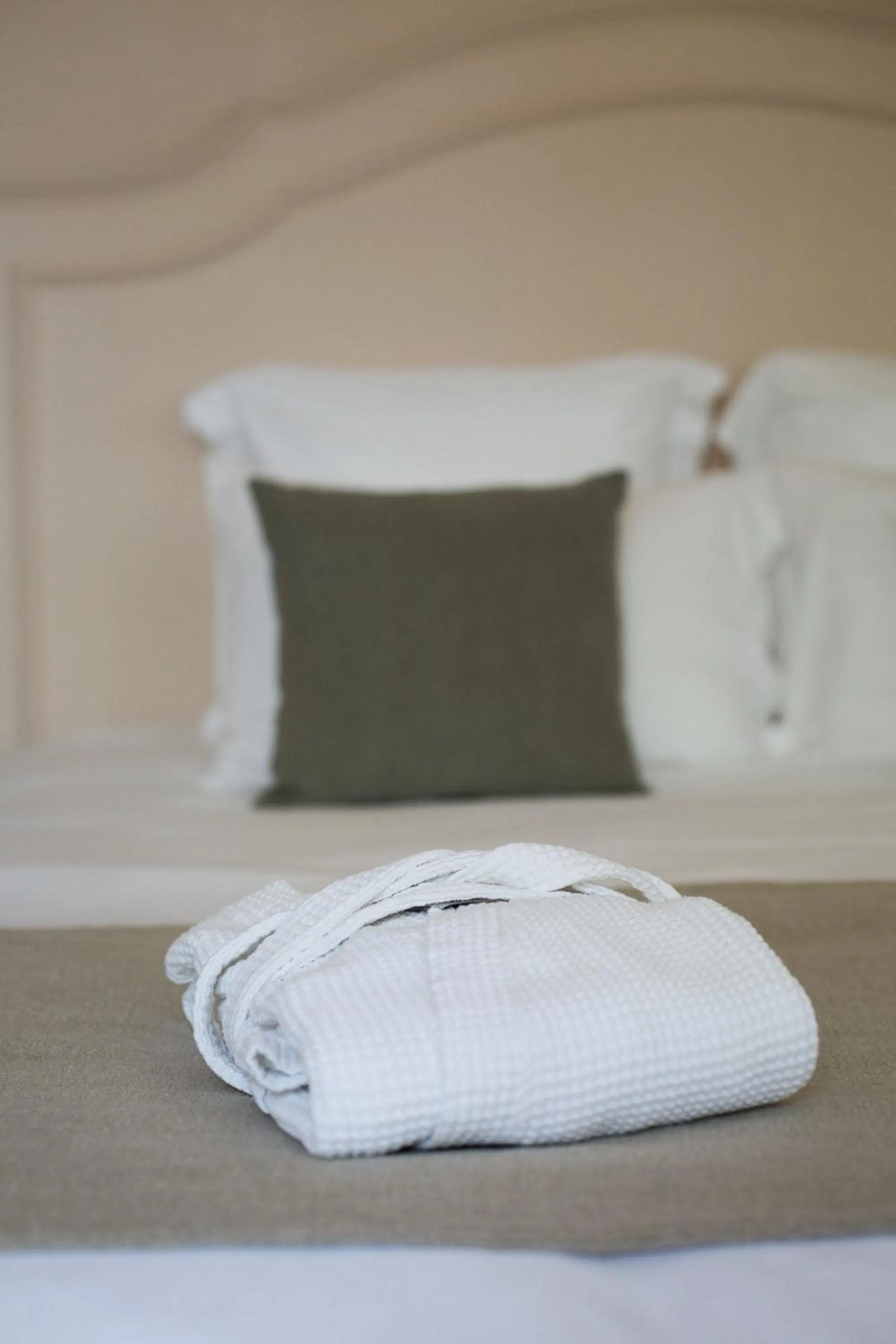 Bed in Le Relais de Franc Mayne Saint Emilion