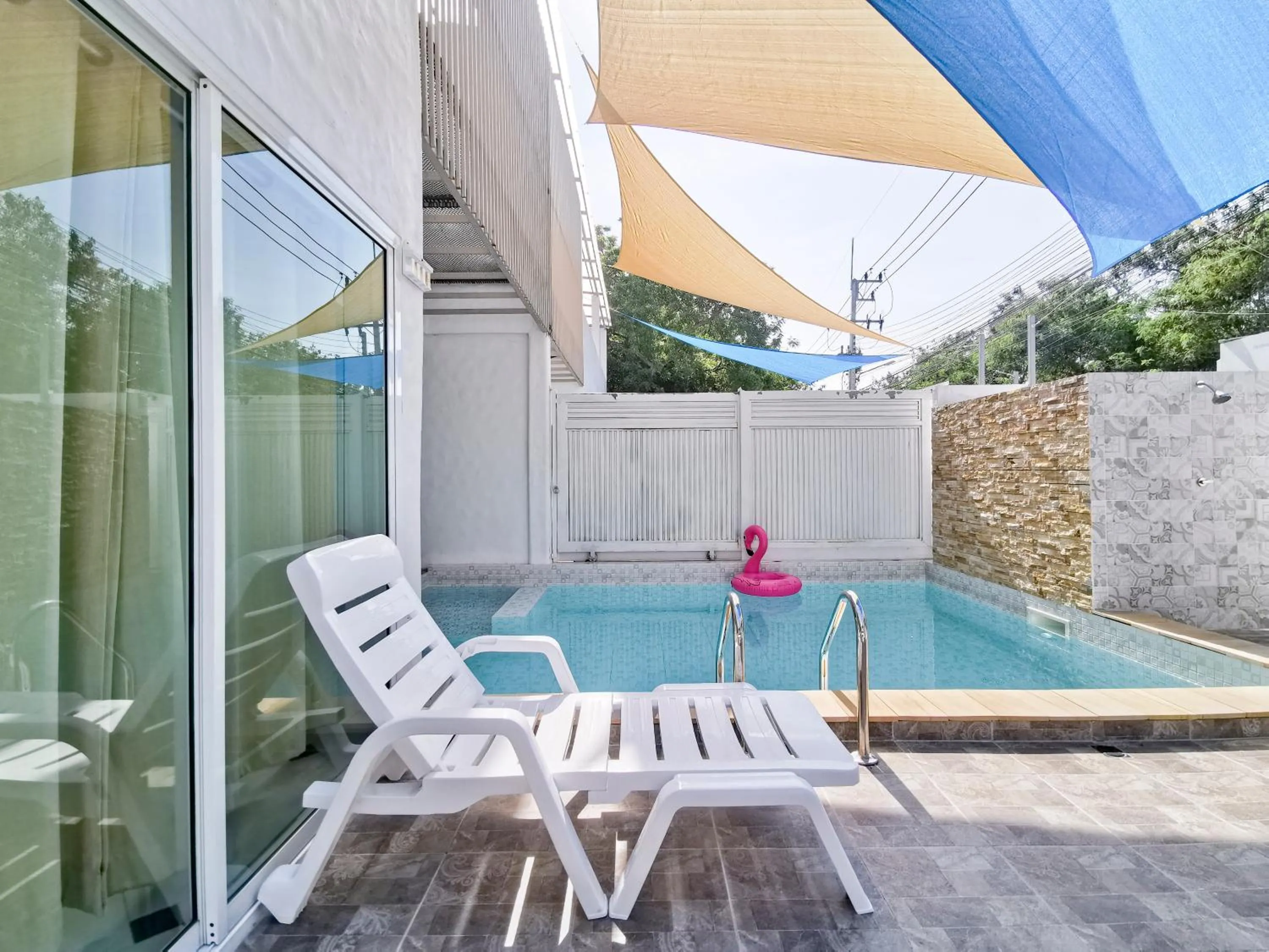 Patio in Thepprasit Cosy