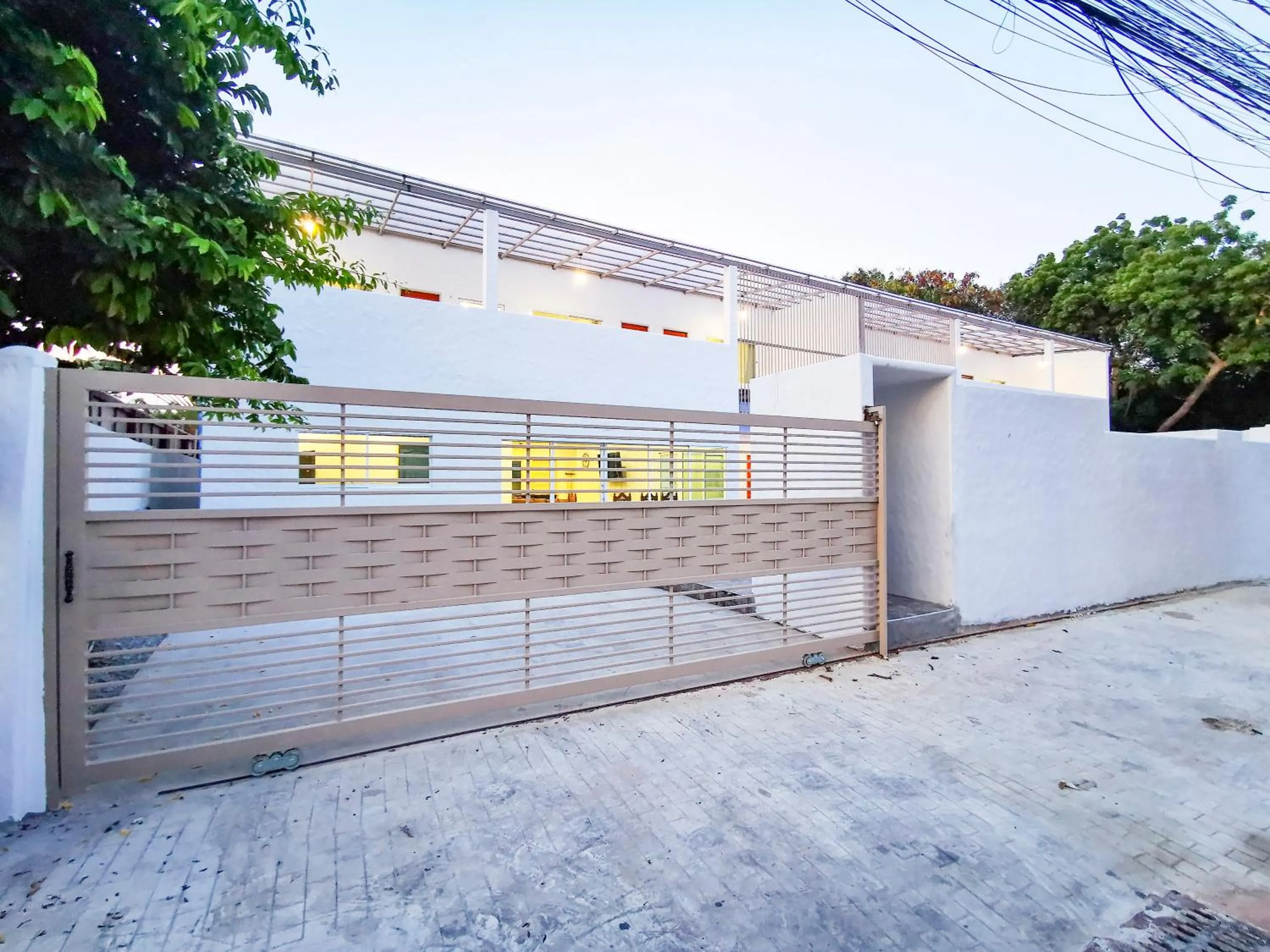 Property building in Thepprasit Cosy