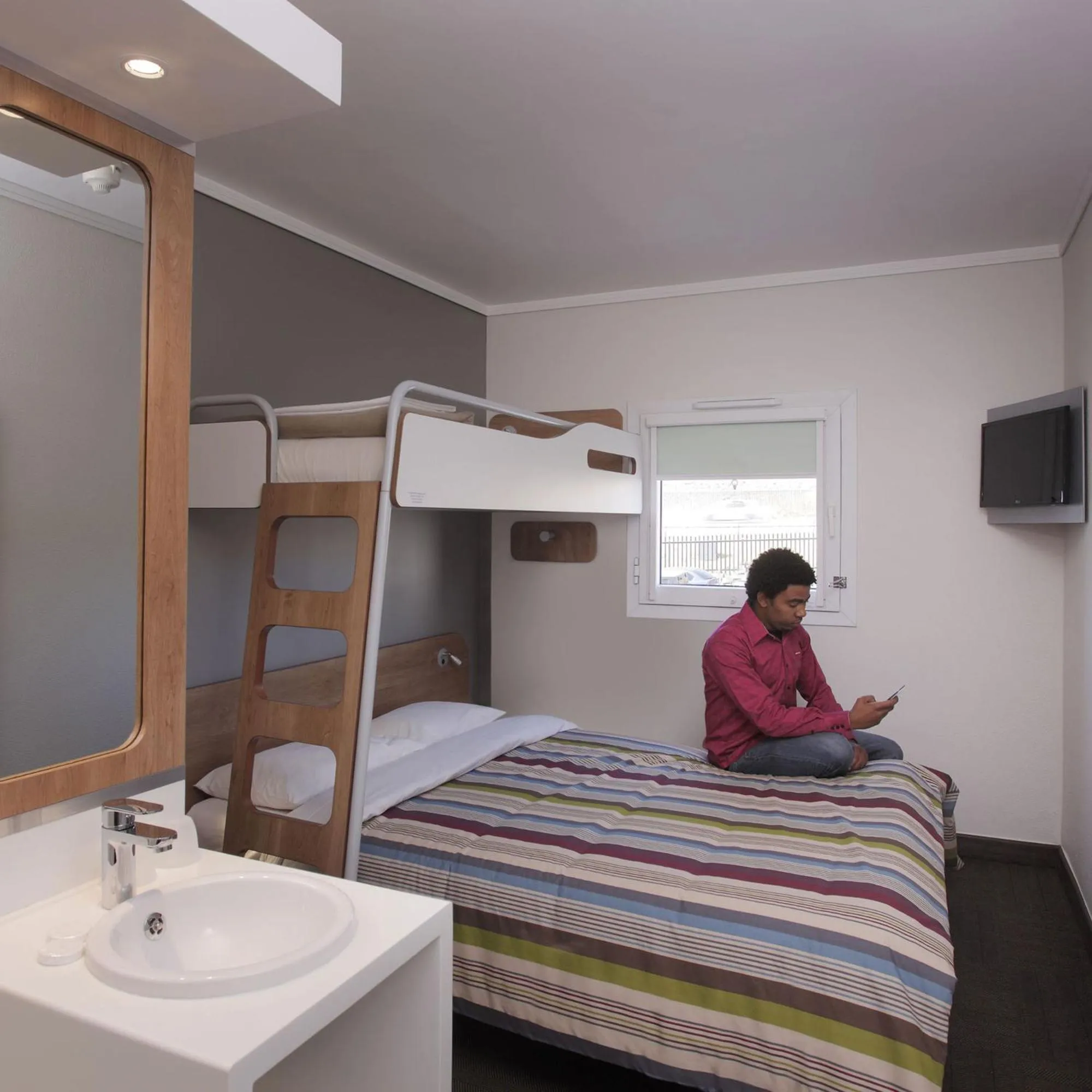 bunk bed, Bed in SUN1 O.R.TAMBO