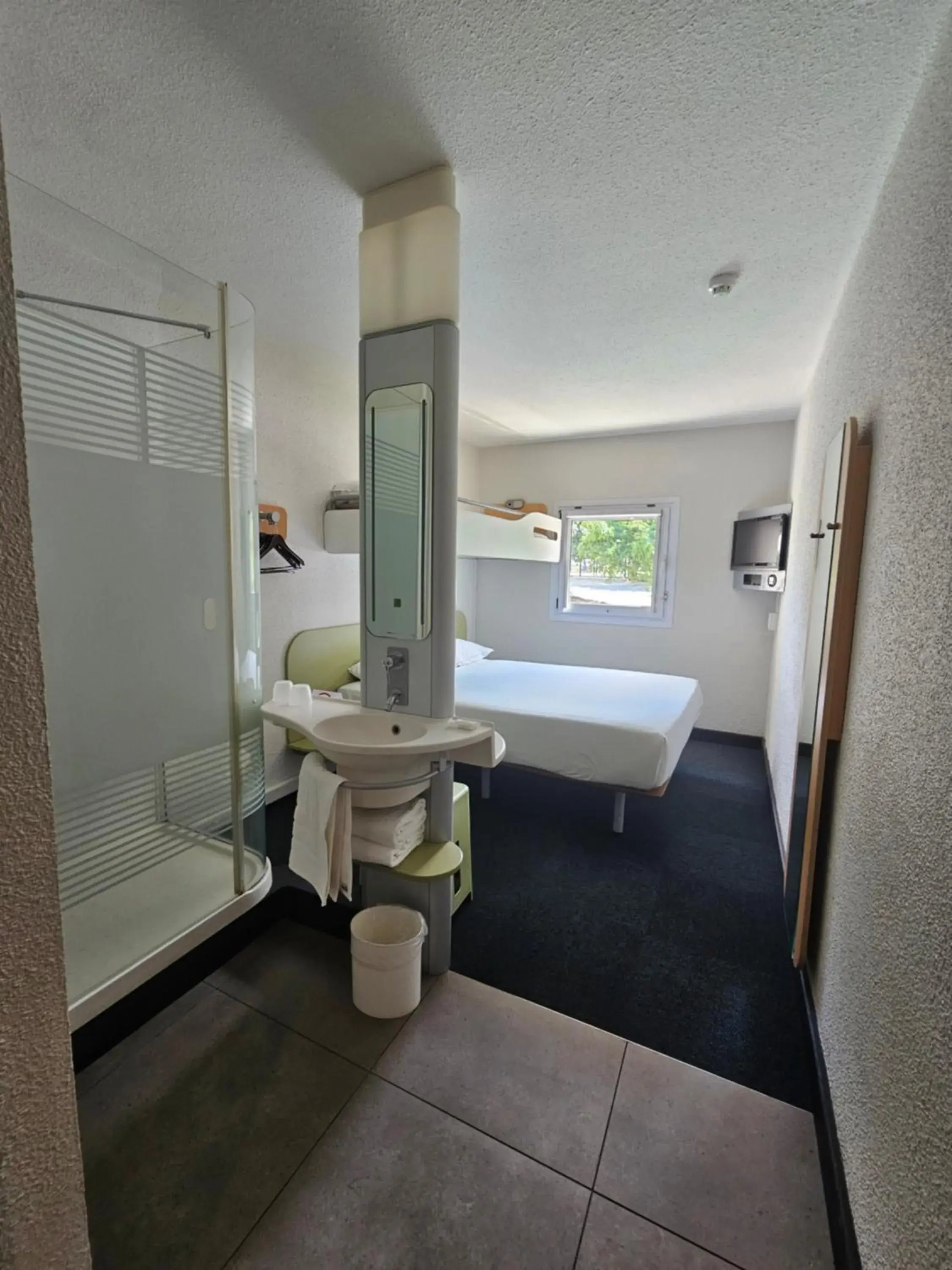 Standard Triple Room (Nonsmoking) in SUN1 NELSPRUIT Standard Triple Room (Nonsmoking) in SUN1 NELSPRUIT