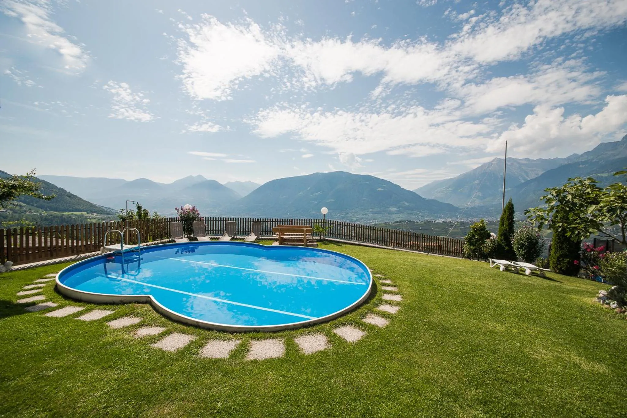 Pool view in Garni Georgenhöhe