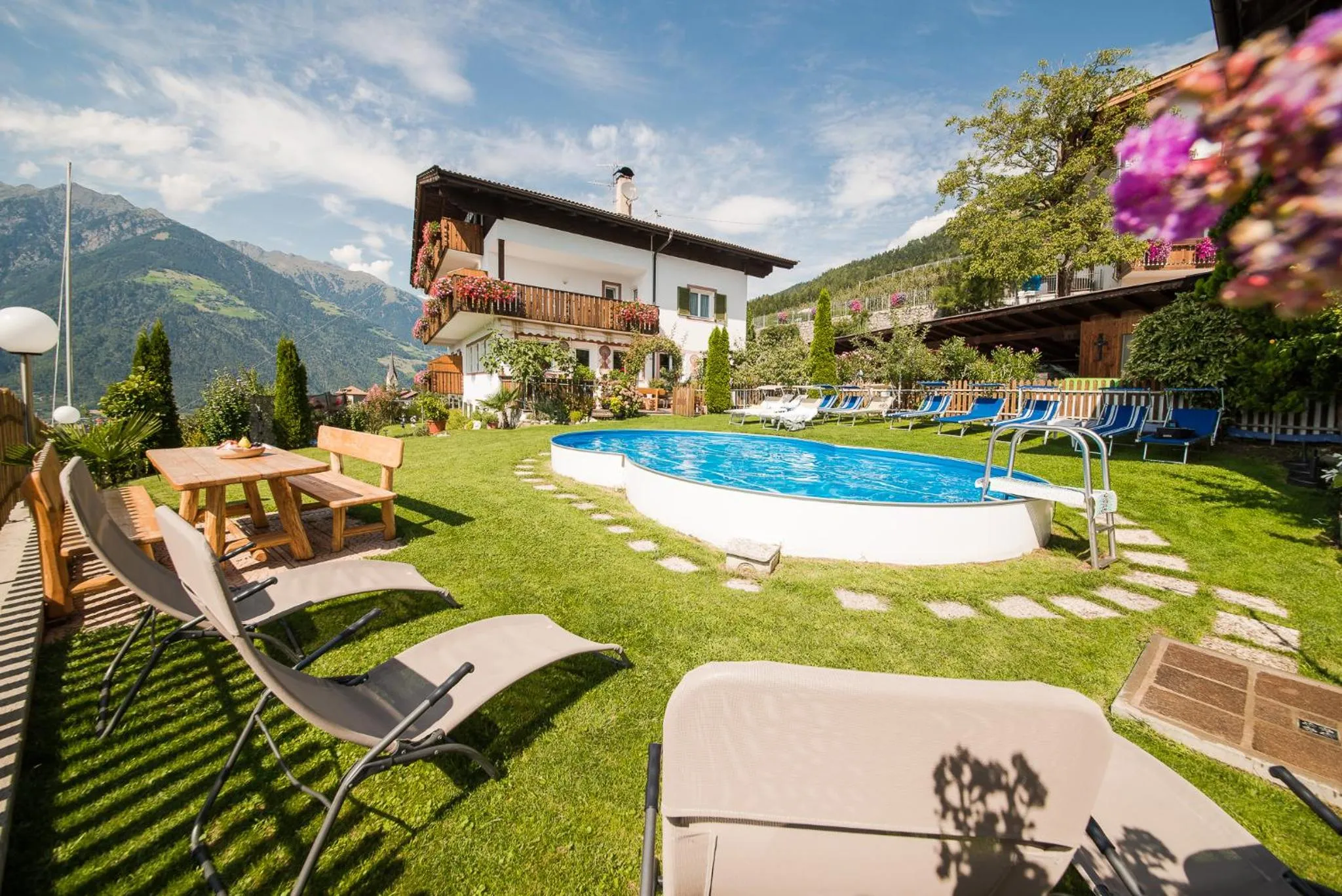 Pool view in Garni Georgenhöhe