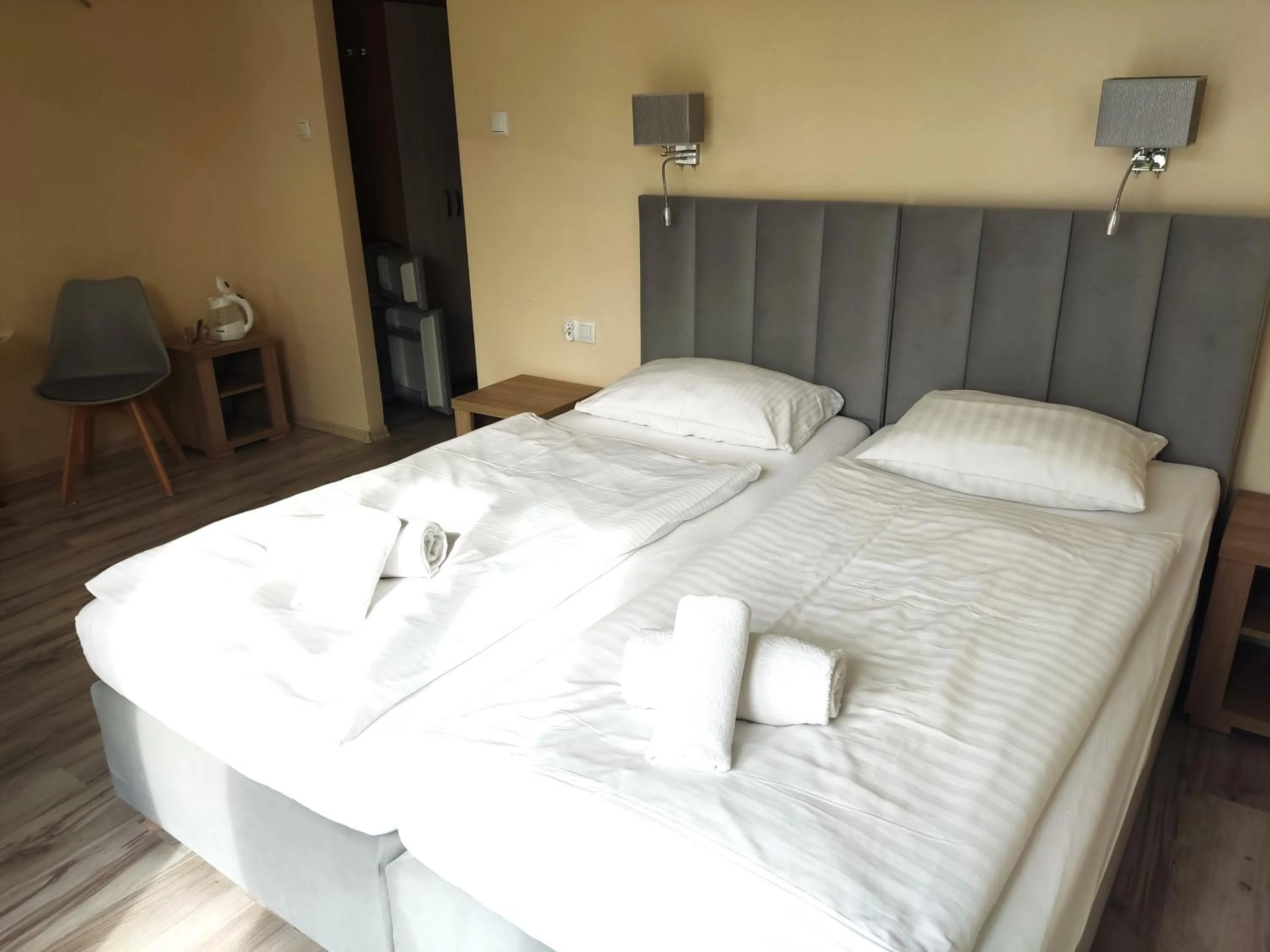 Bed in Lazur Apartamenty