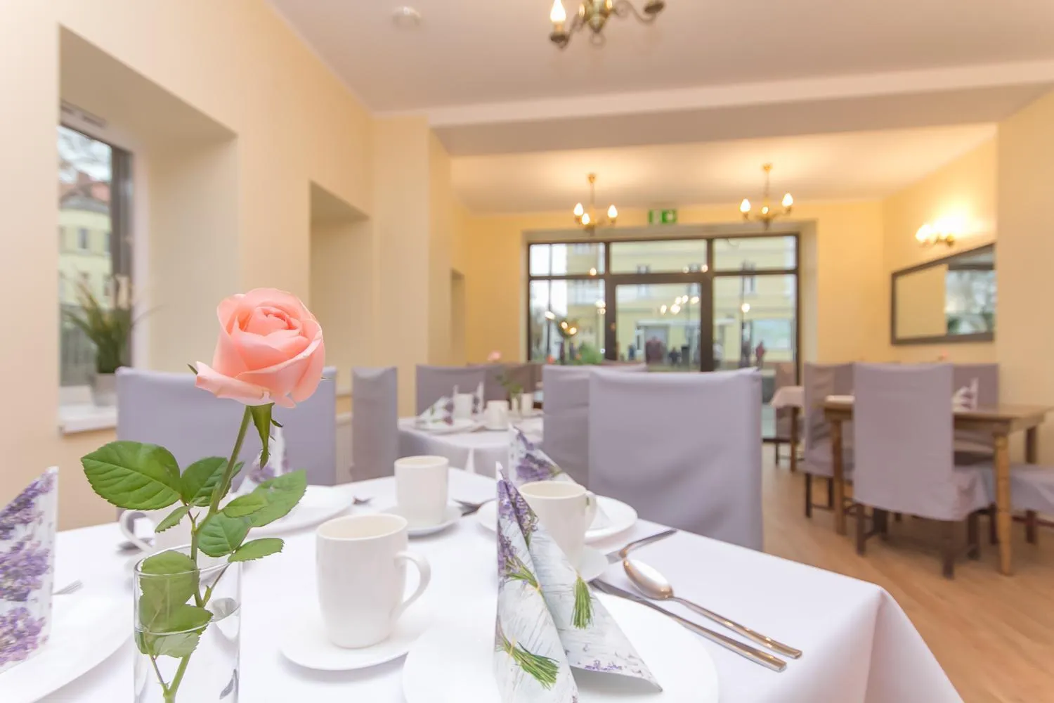 Restaurant/places to eat in Lazur Apartamenty