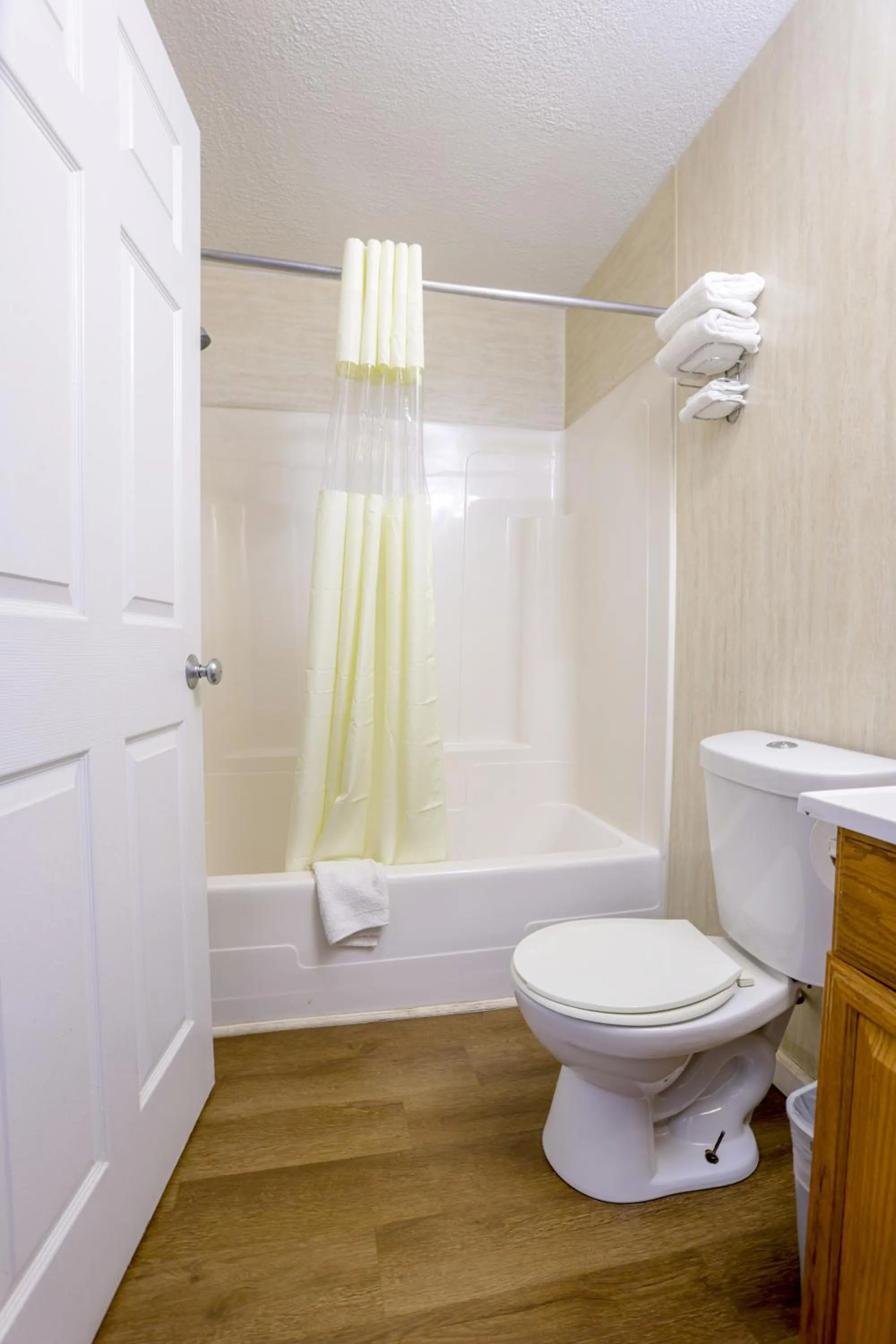 Bathroom in Dutch Motel Palmyra