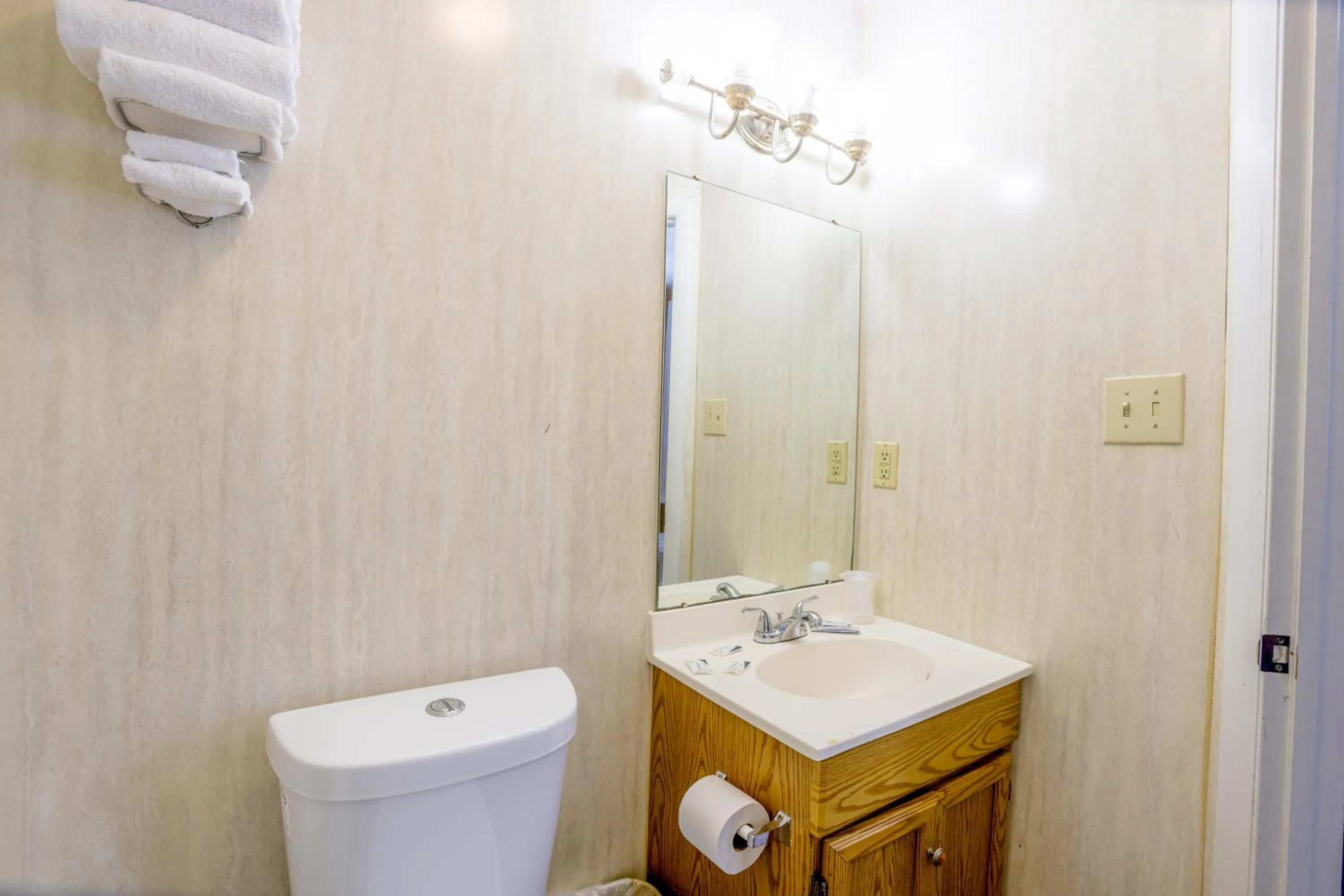 Bathroom in Dutch Motel Palmyra