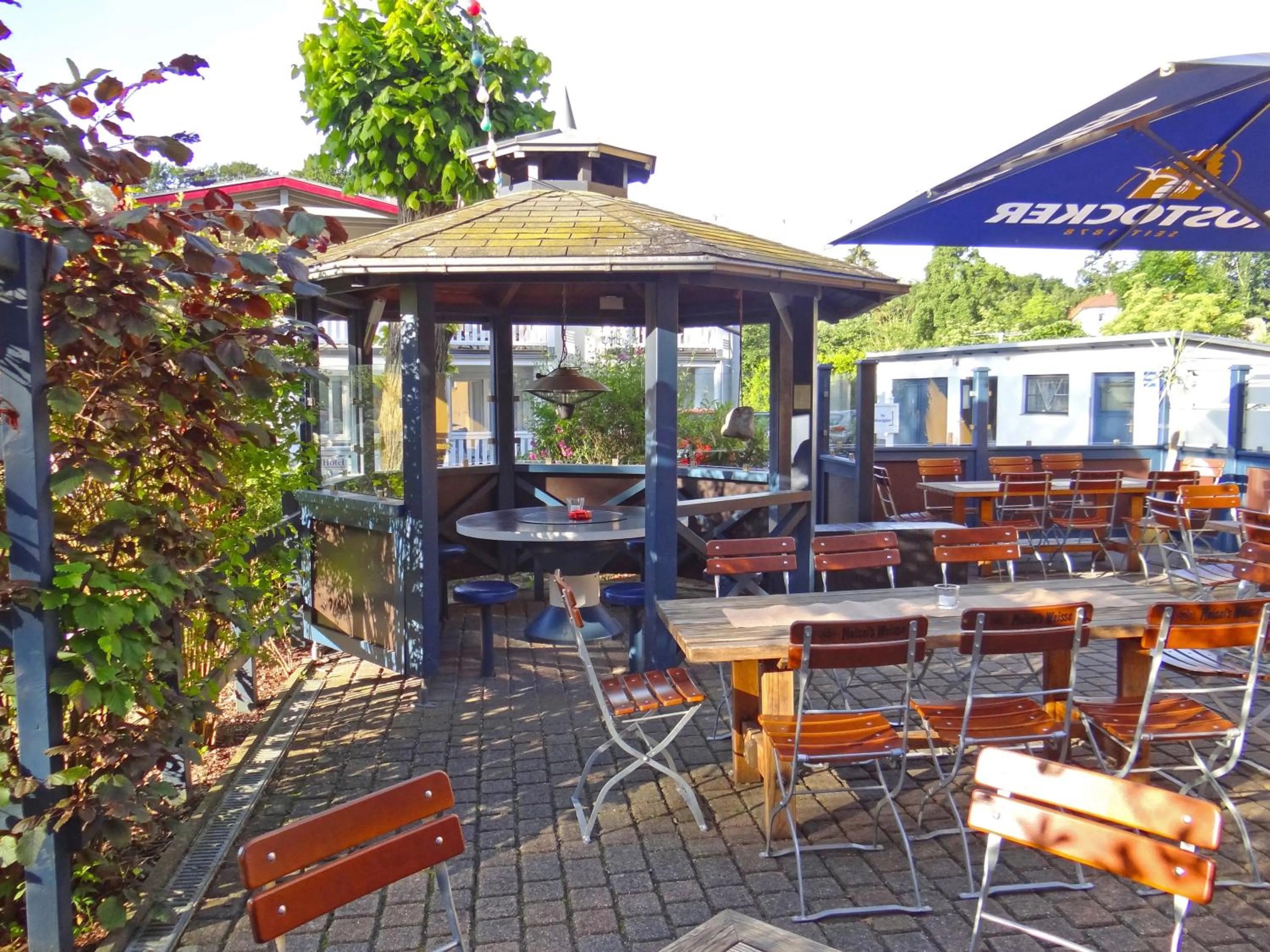 Restaurant/places to eat in Hotel Pension Bellevue