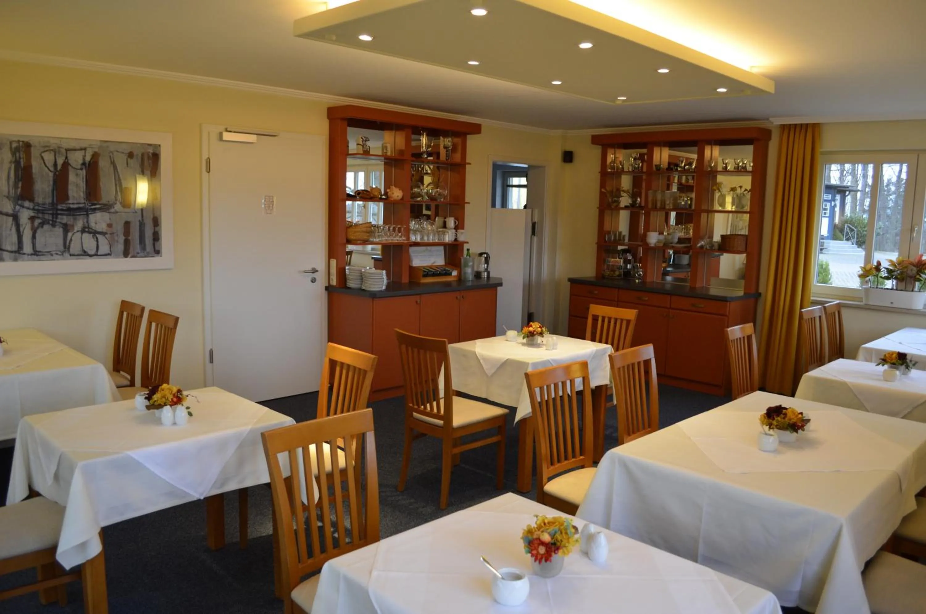 Restaurant/places to eat in Hotel Pension Bellevue