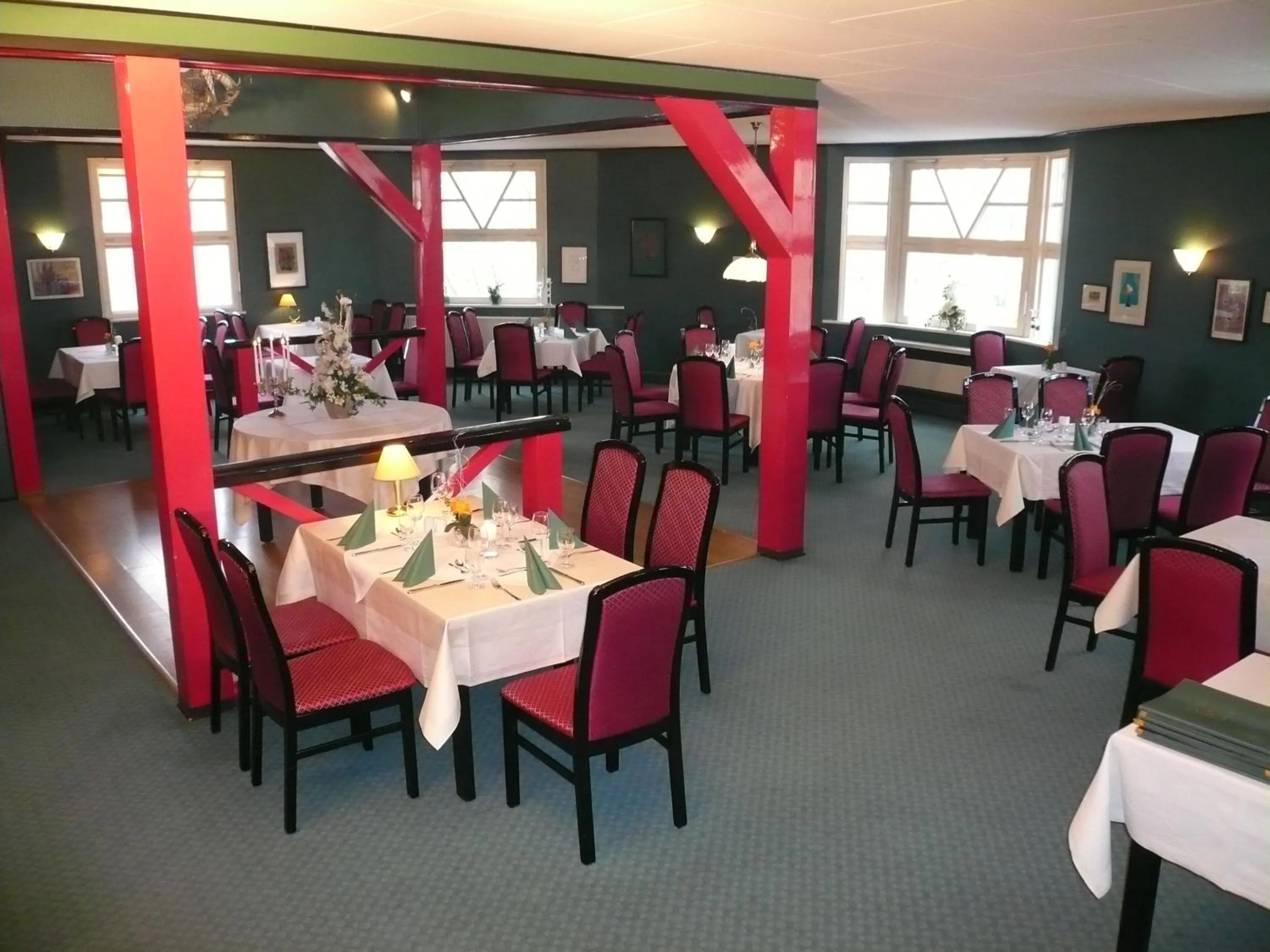 Restaurant/places to eat in Hotel Pension Bellevue