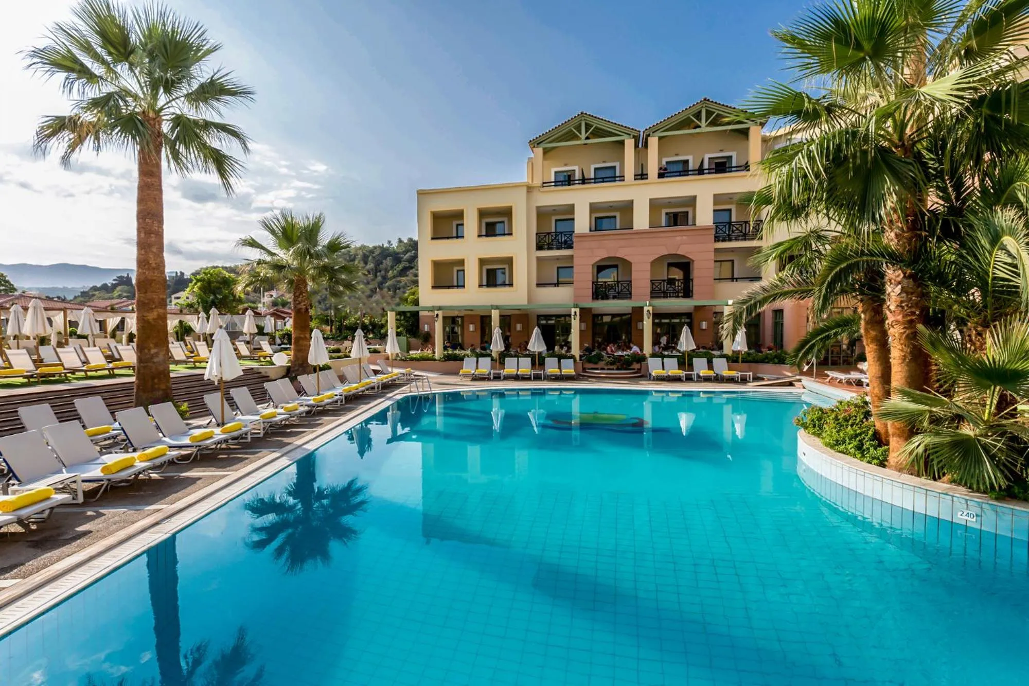 Property building in Samaina Inn