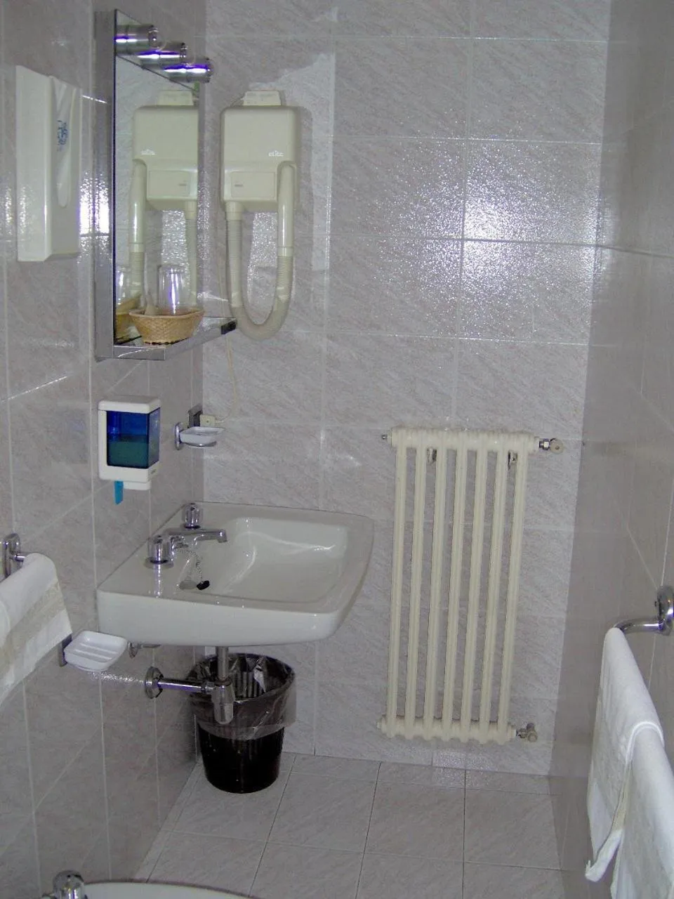 Bathroom in Lago Maggiore