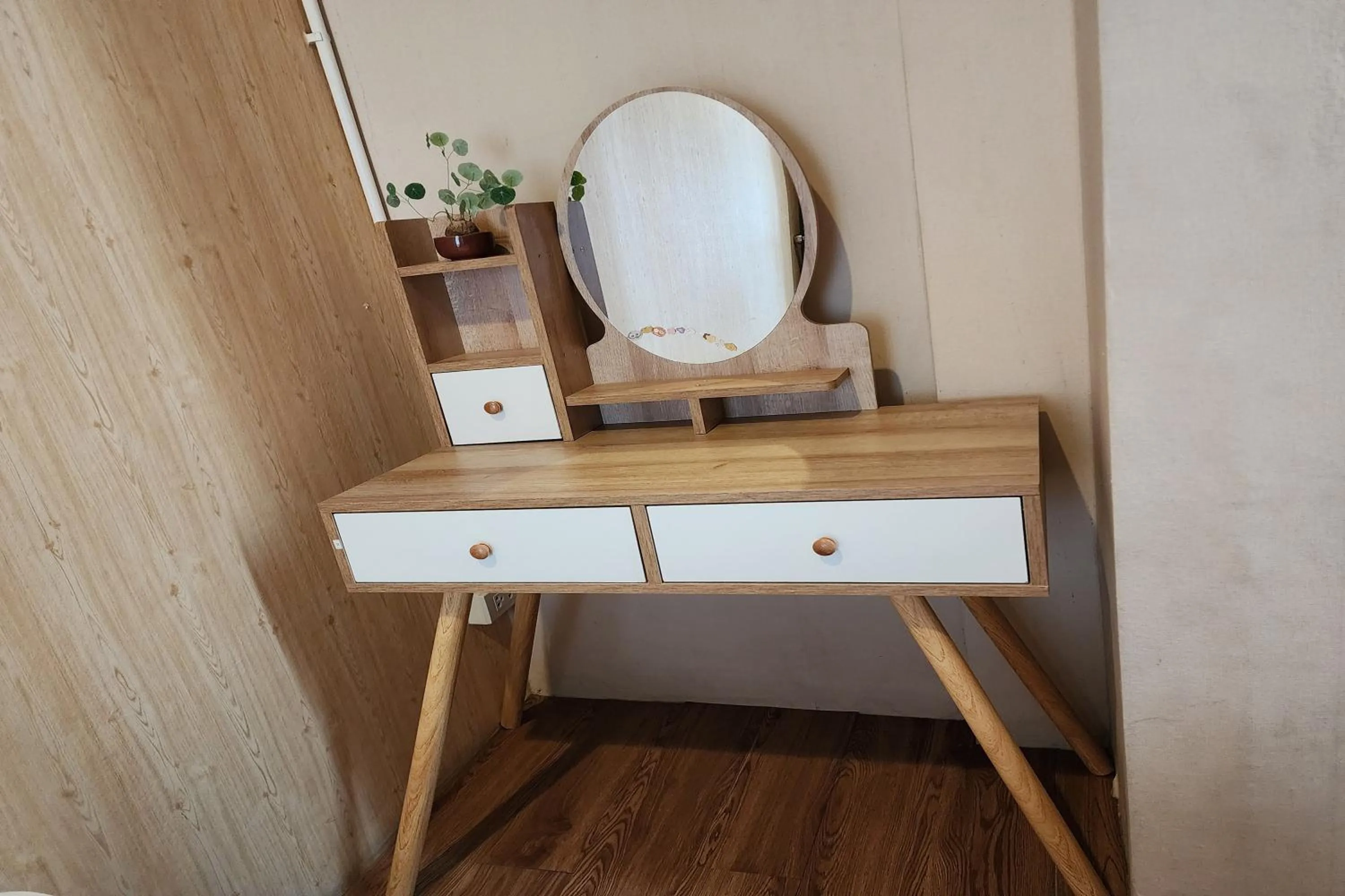 Bedroom in Ease Hostel