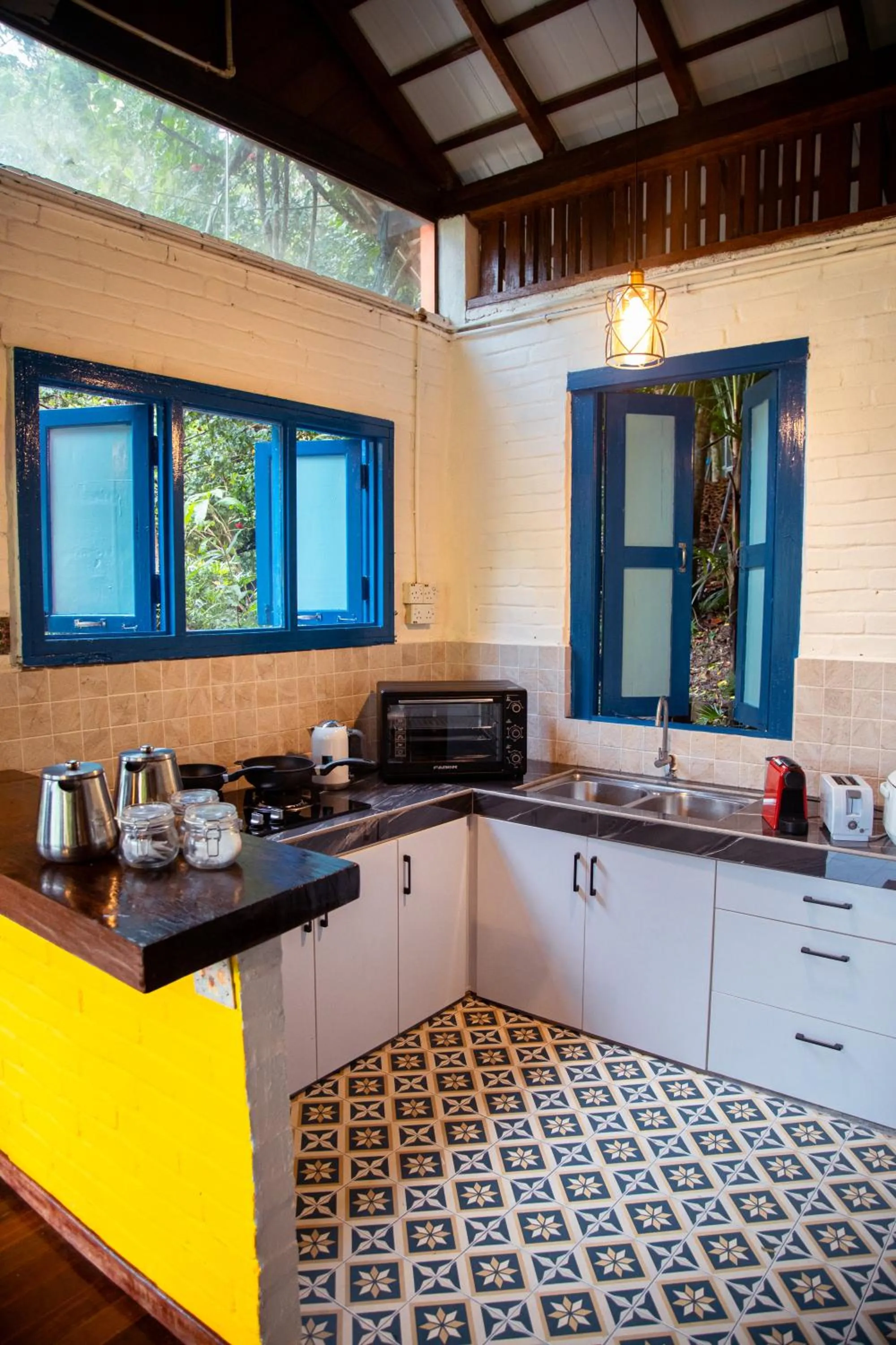 Kitchen or kitchenette in The Dusun