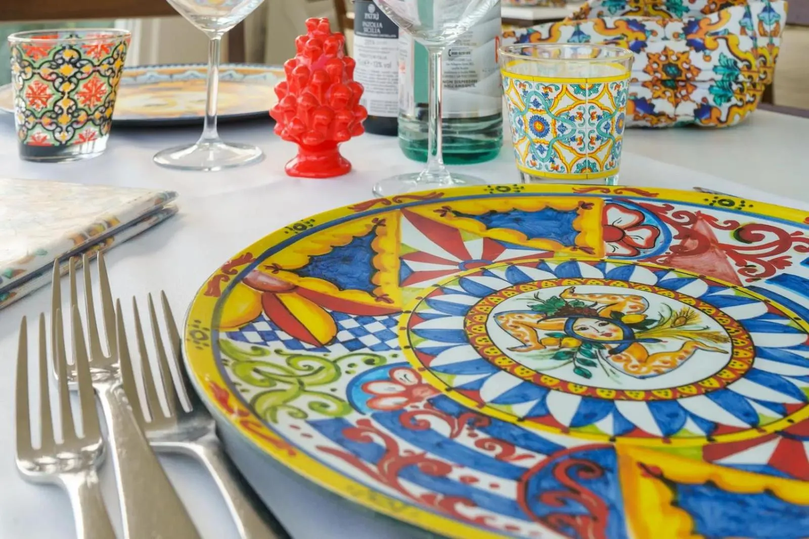 Restaurant/places to eat in Hotel Jonio