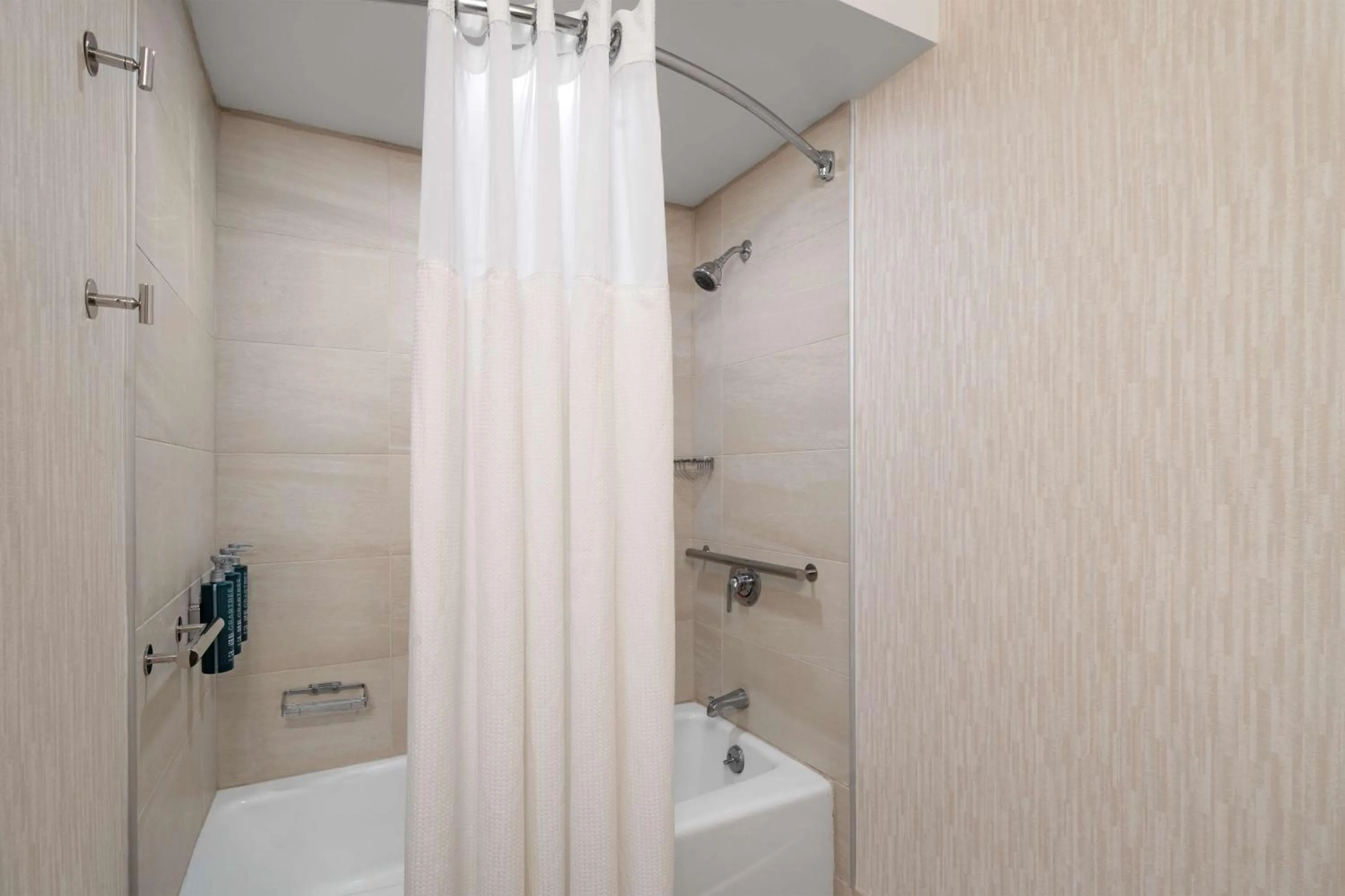 Bathroom in DoubleTree by Hilton Hotel Columbia