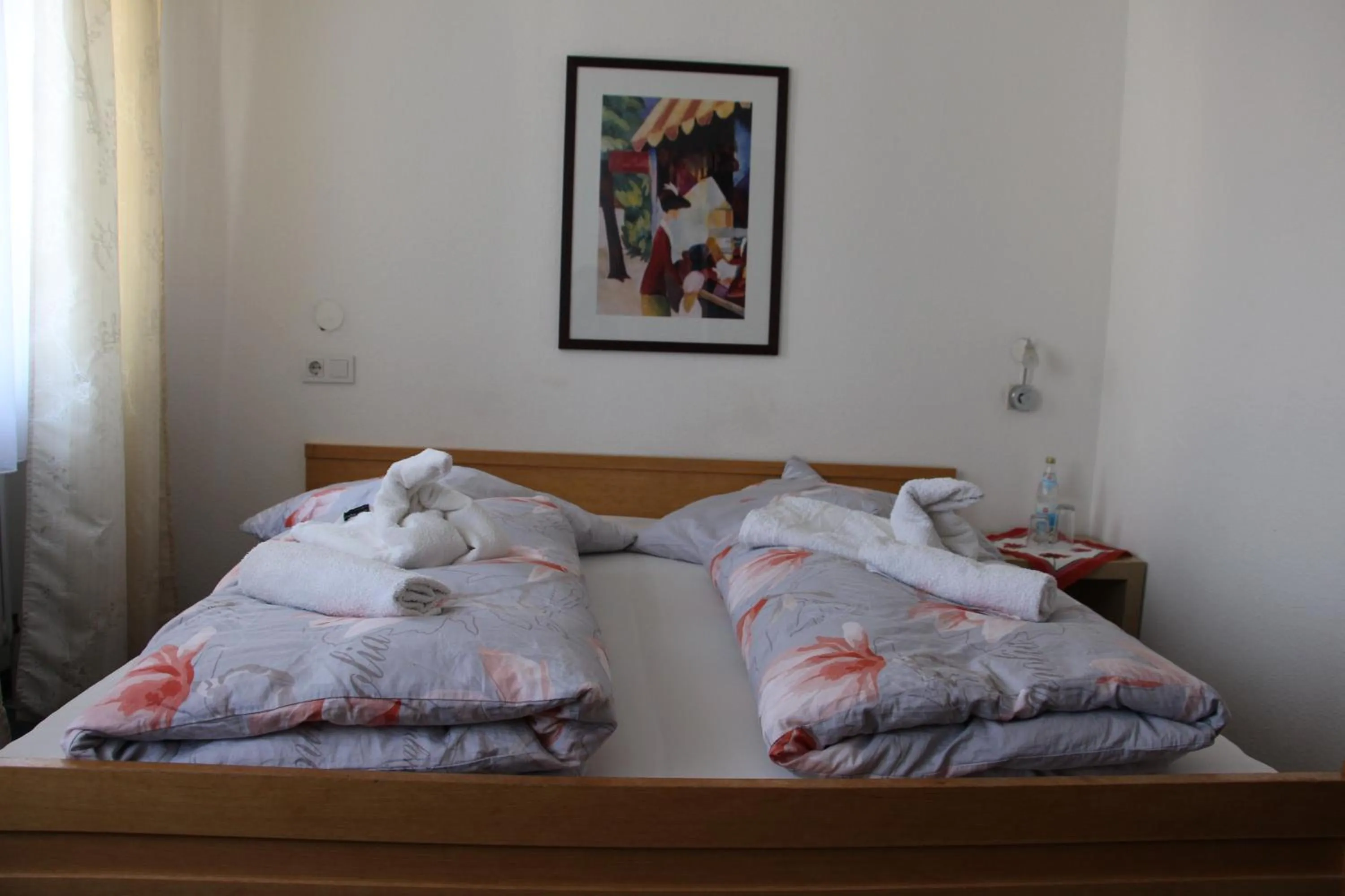 Bed in Gasthof Gruner Baum