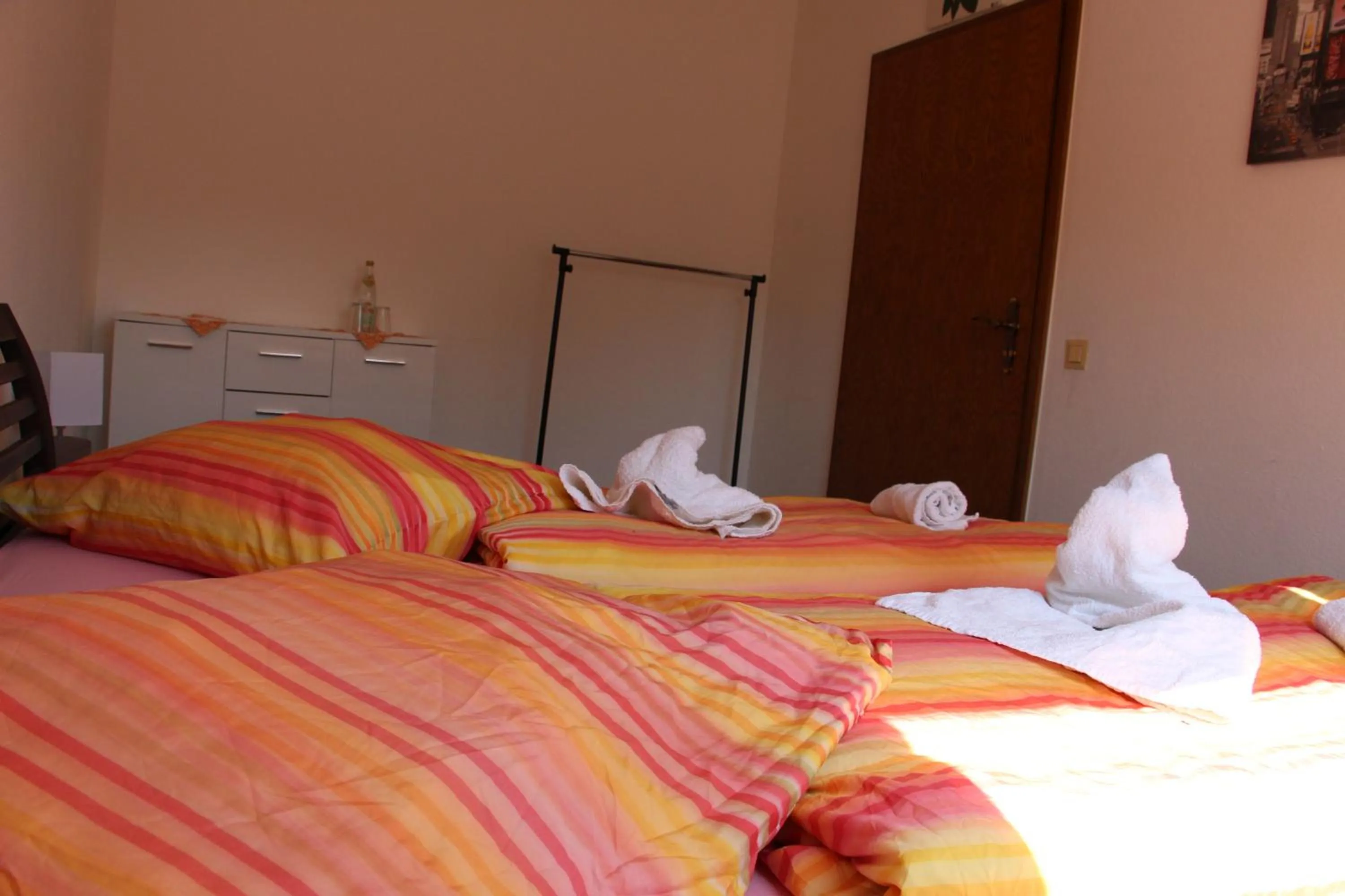 Bed in Gasthof Gruner Baum