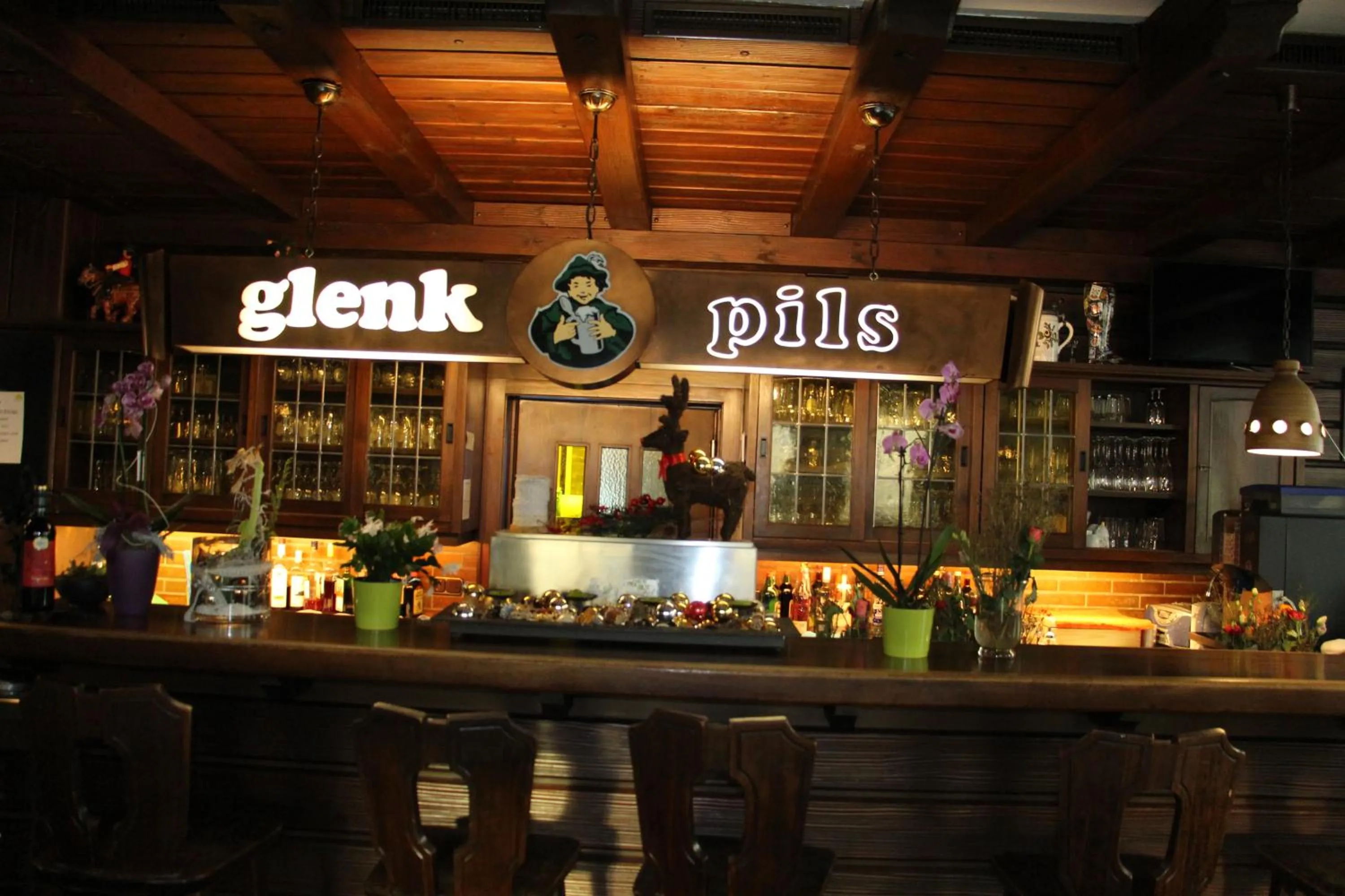 Restaurant/places to eat in Gasthof Gruner Baum