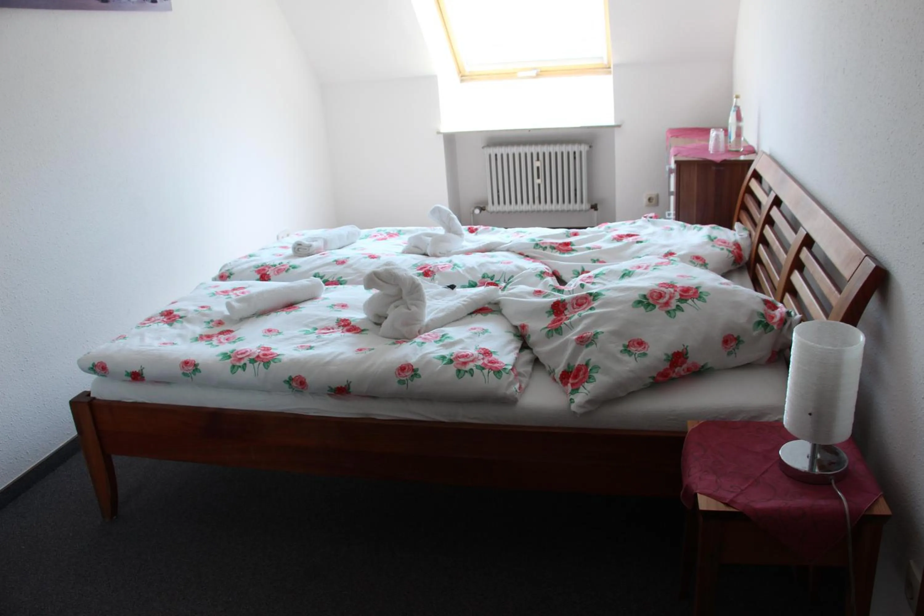 Bed in Gasthof Gruner Baum