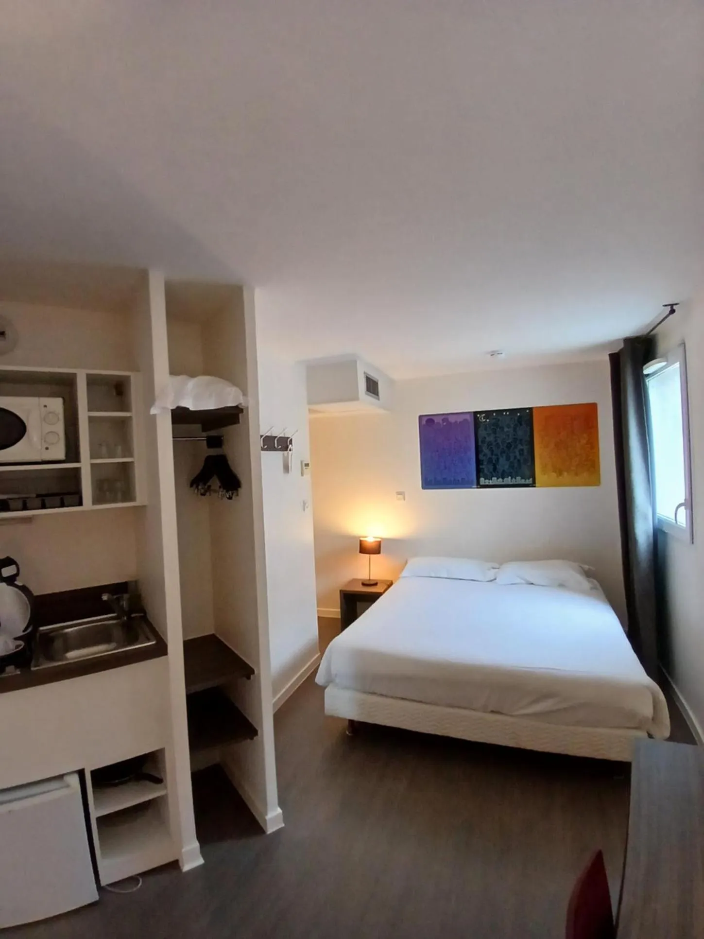 Toilet, Bed in Appart’hôtel Hevea