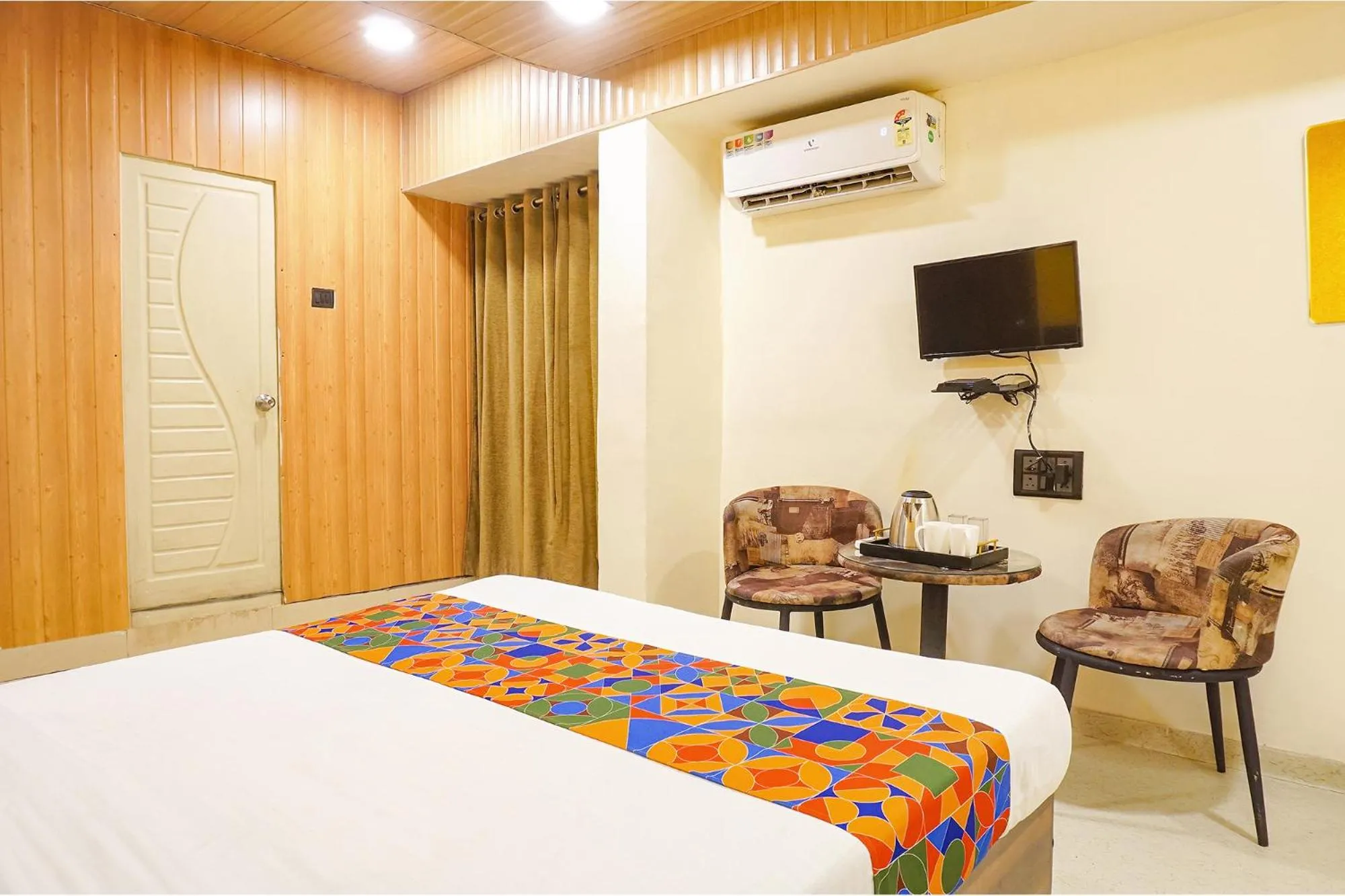 Bed in FabExpress Gargi Executive - Shaniwar wada