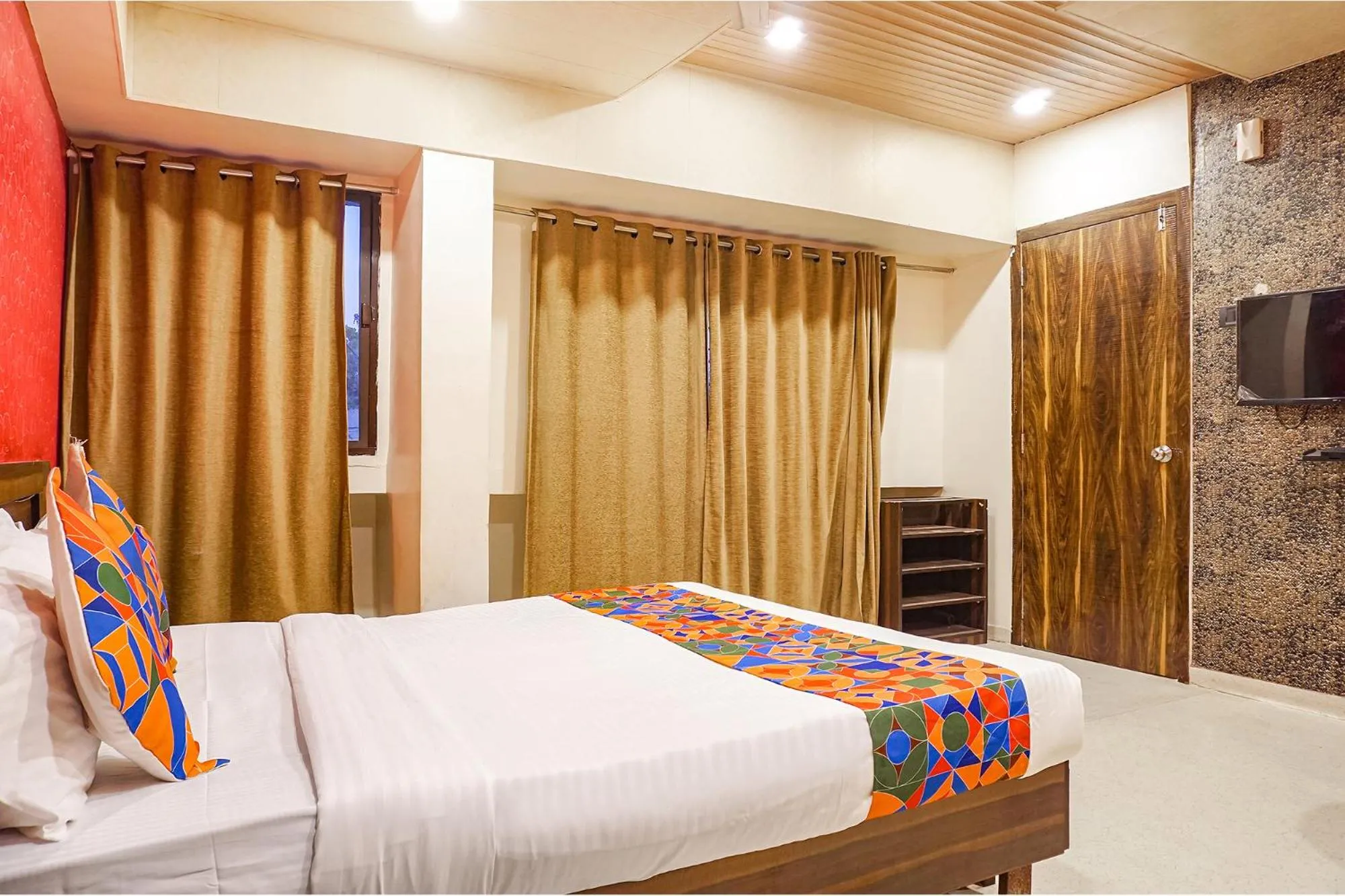 Bed in FabExpress Gargi Executive - Shaniwar wada