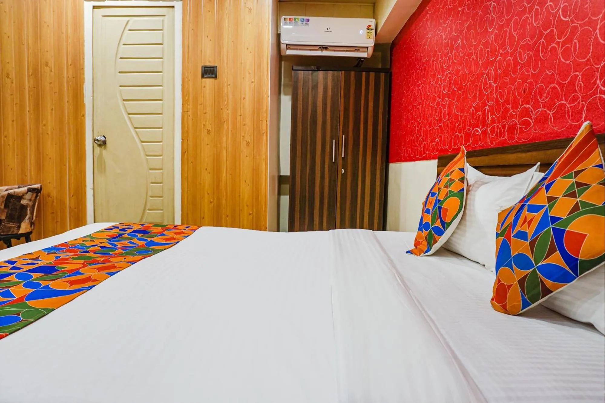 Bed in FabExpress Gargi Executive - Shaniwar wada