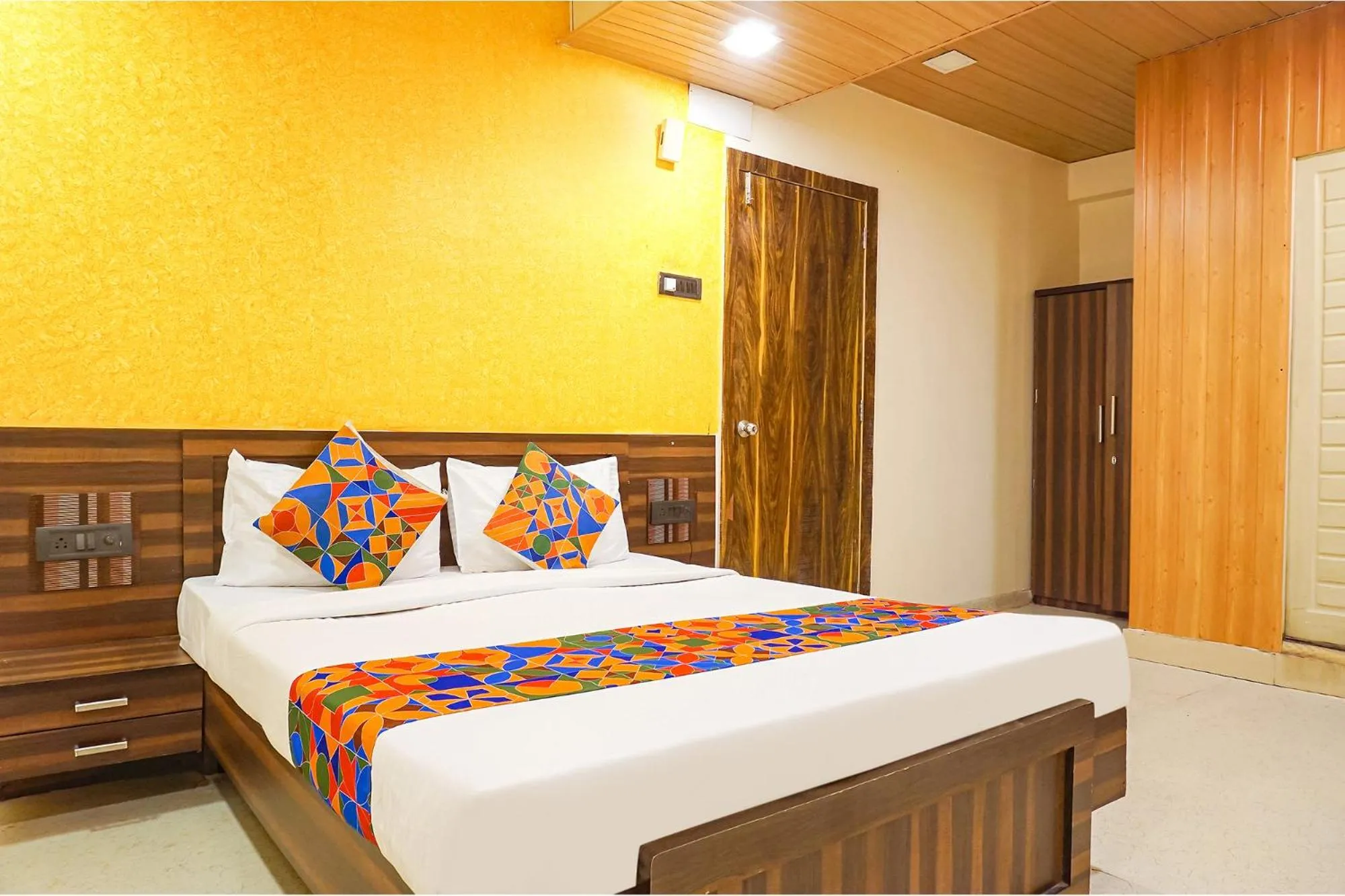 Bed in FabExpress Gargi Executive - Shaniwar wada