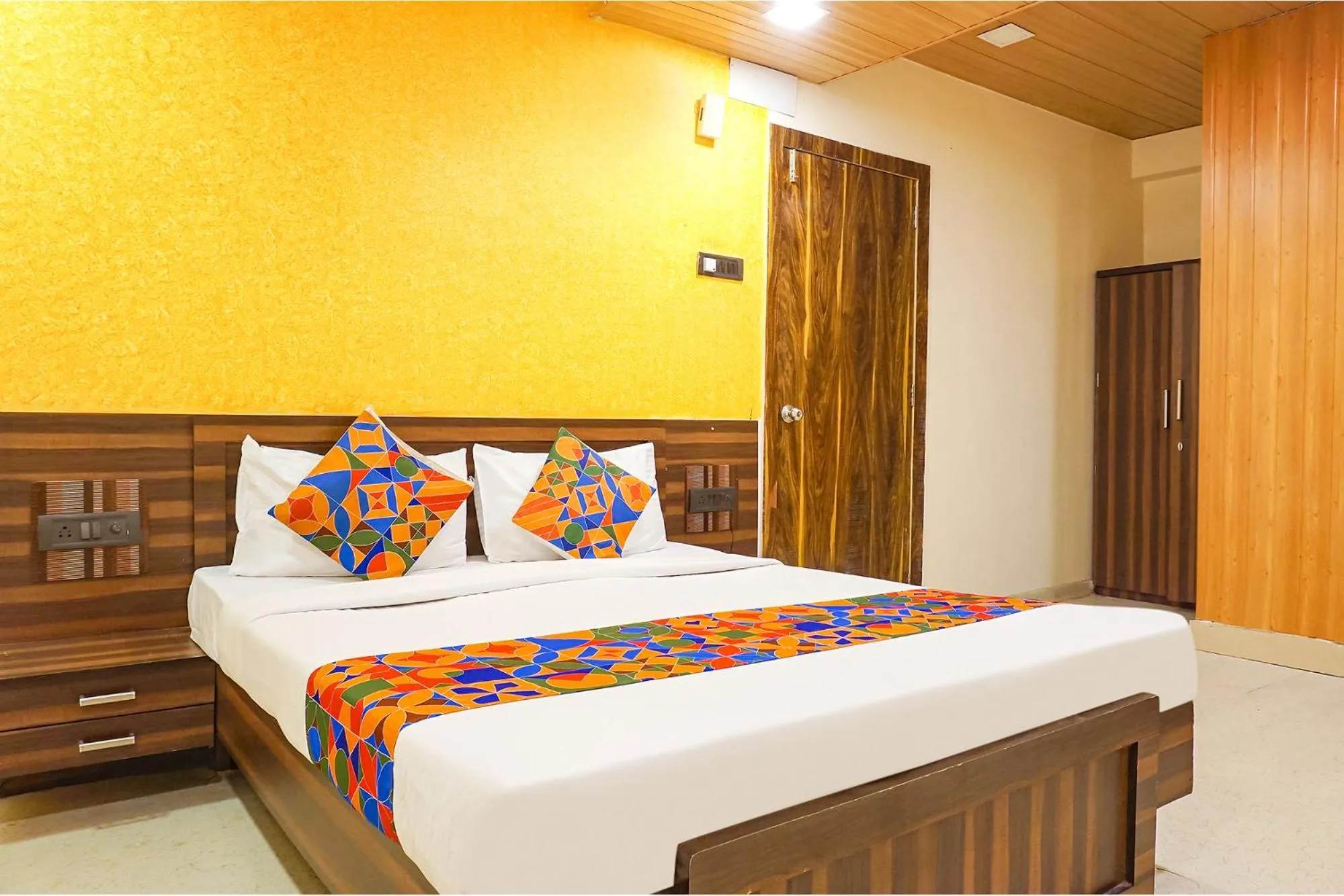 Bed in FabExpress Gargi Executive - Shaniwar wada