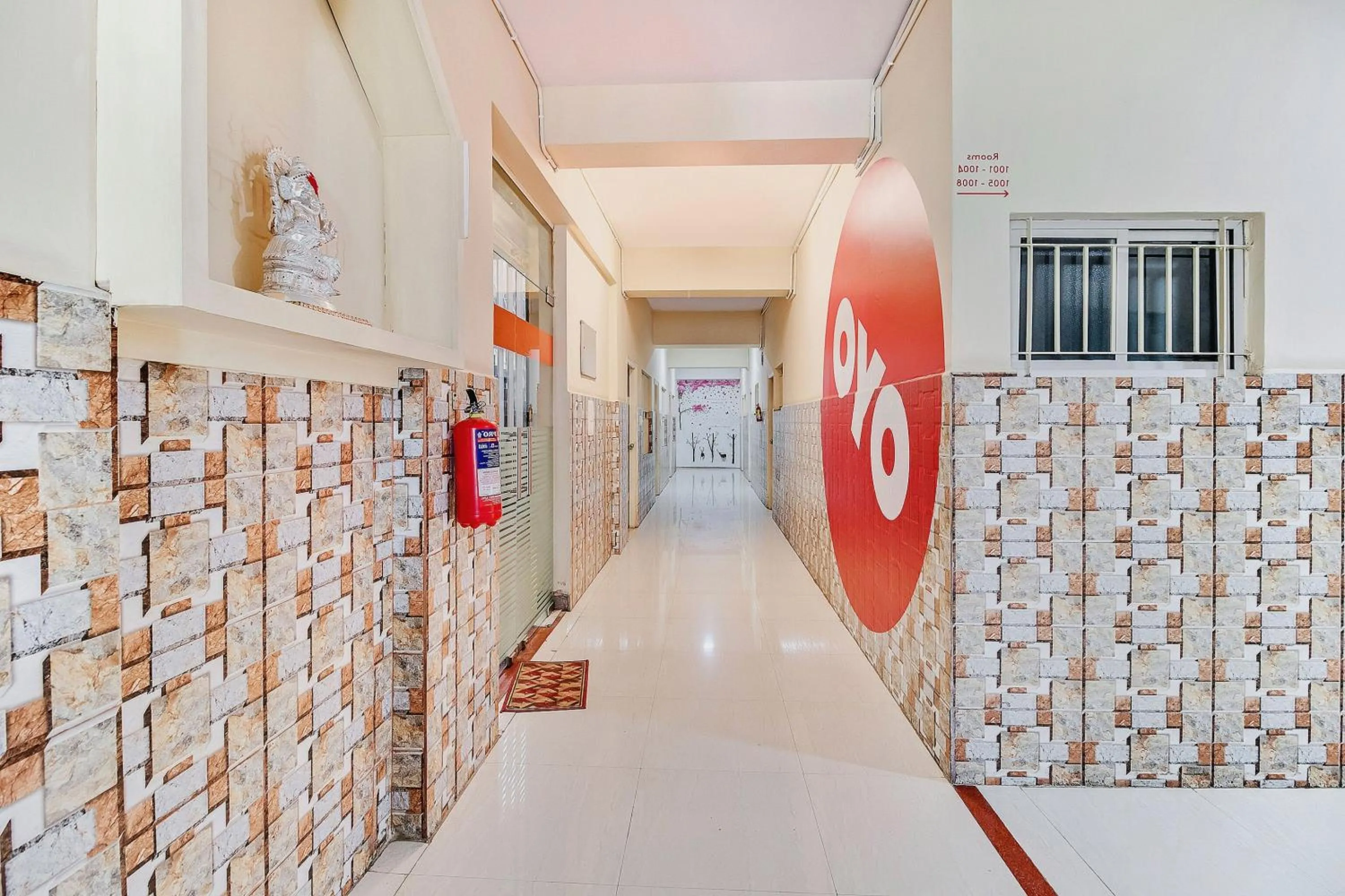 Lobby or reception in Hotel O Aaira Inn