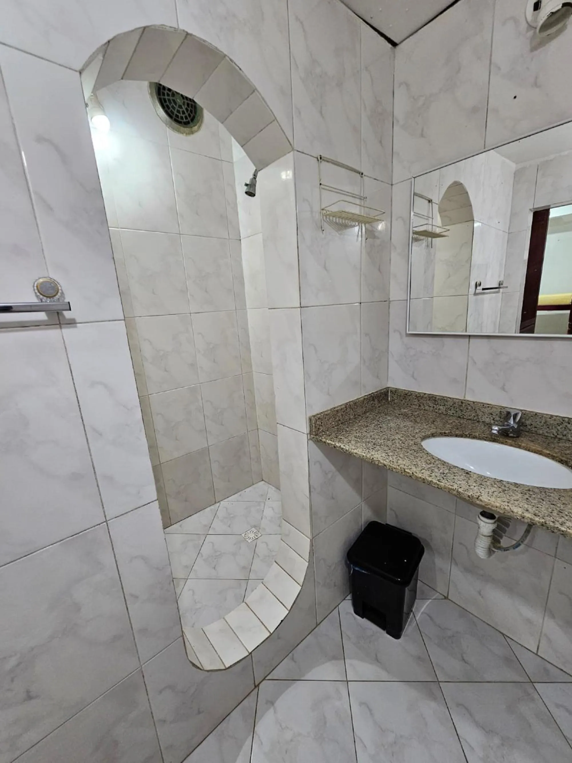 Shower in Pousada Casa da Pedra