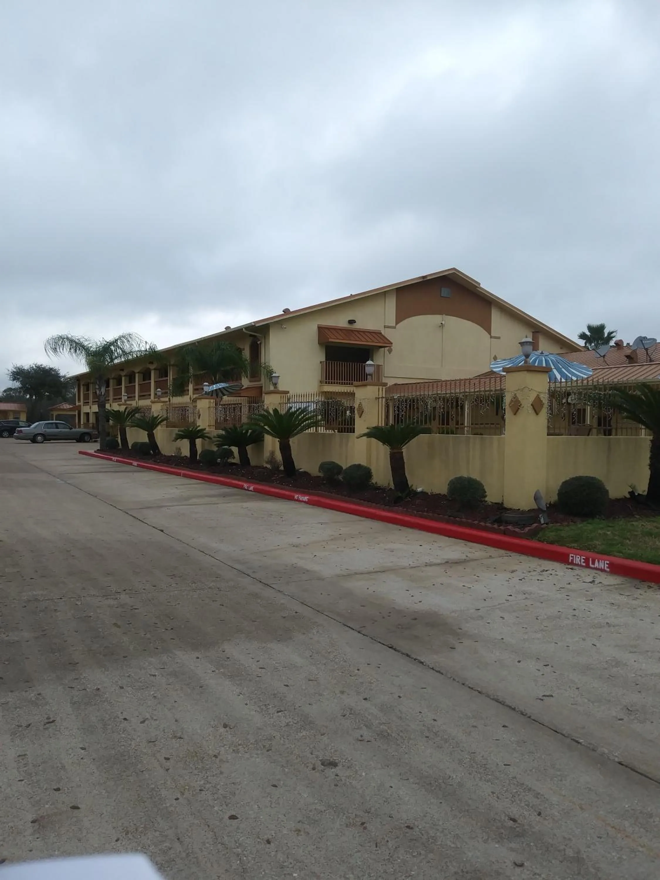 Street view in Americas Best Value Inn & Suites-Alvin/Houston