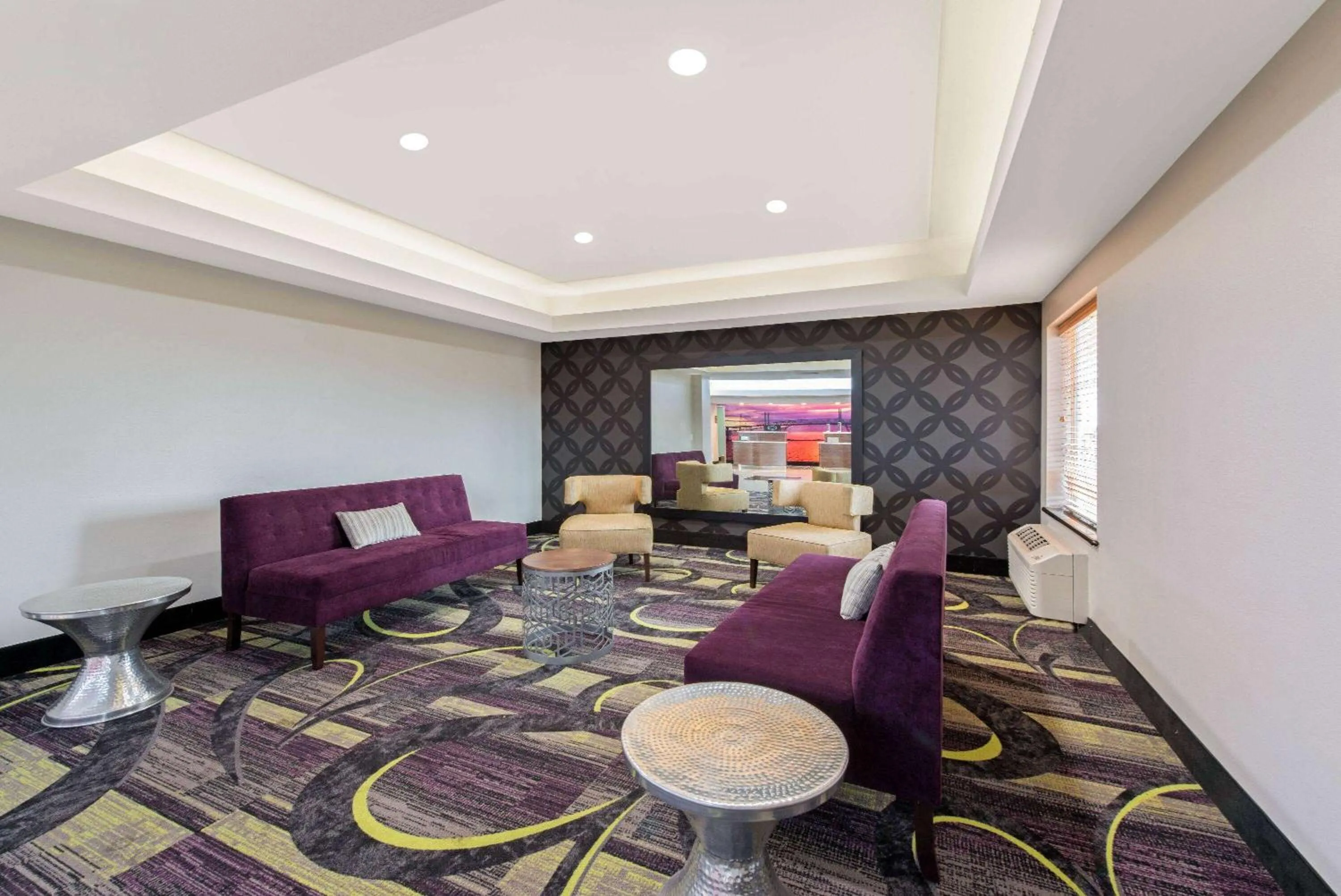 Property building in La Quinta by Wyndham Bridge City-Orange