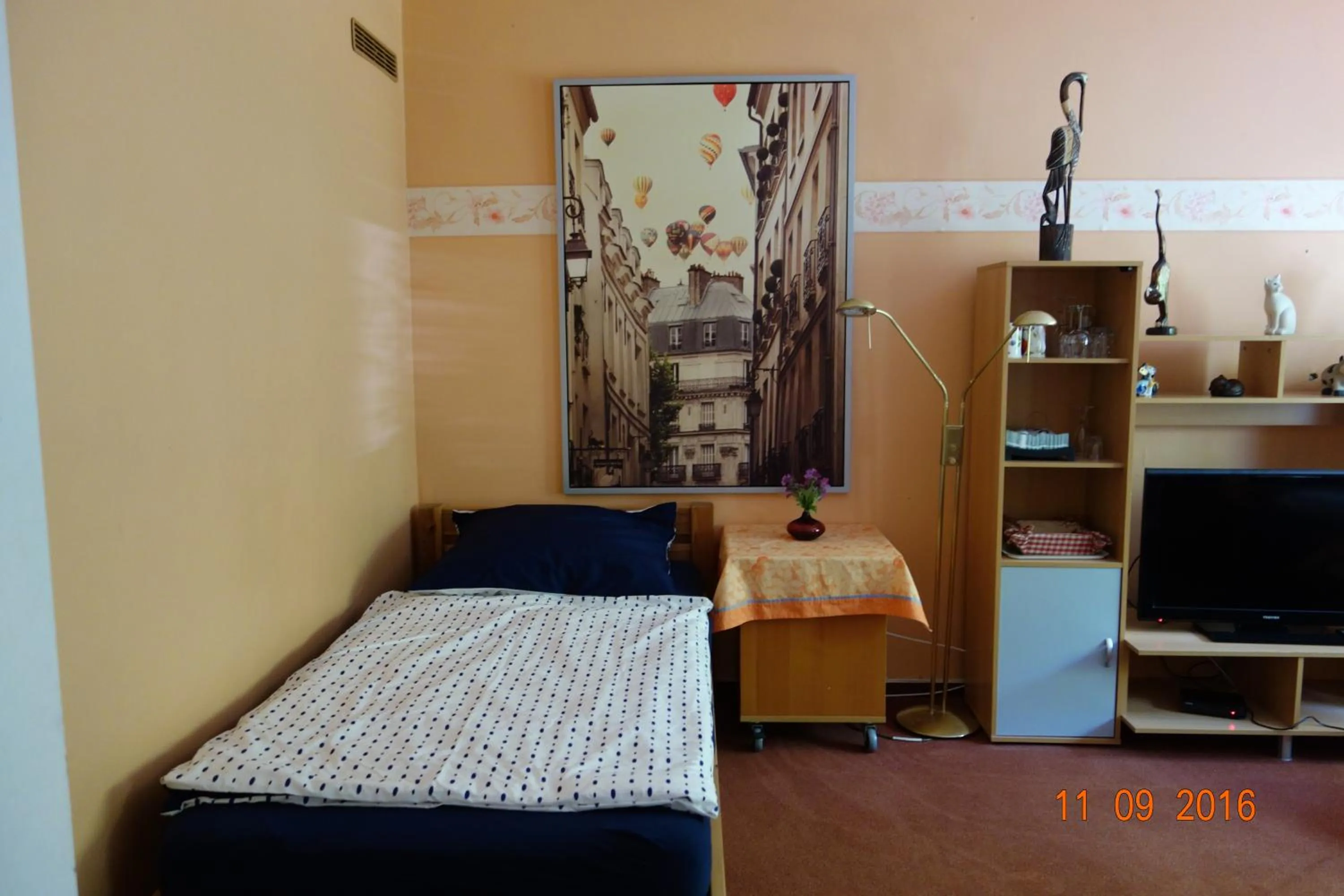 Decorative detail, Bed in Haus Weschke