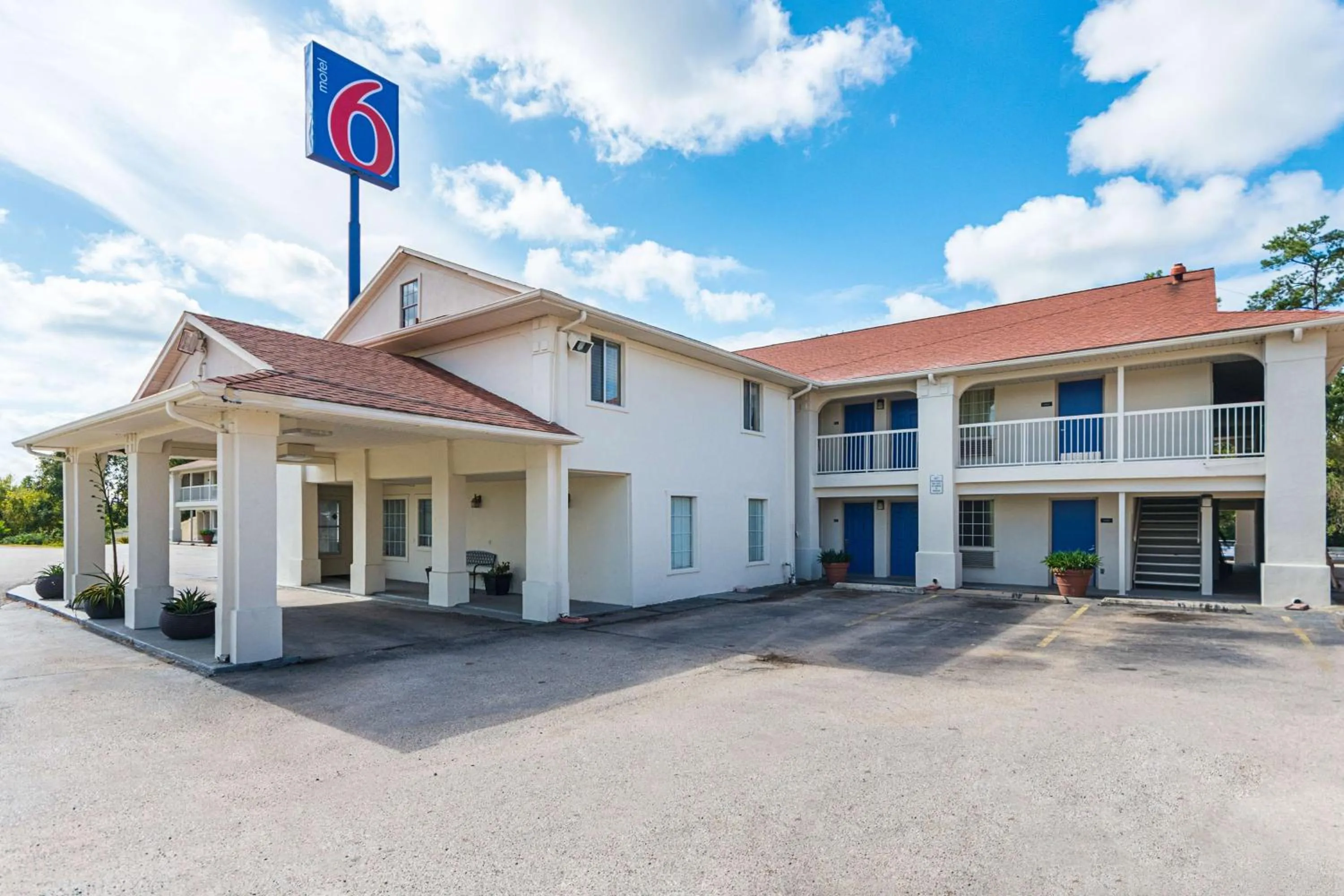 Motel 6-Livingston, TX