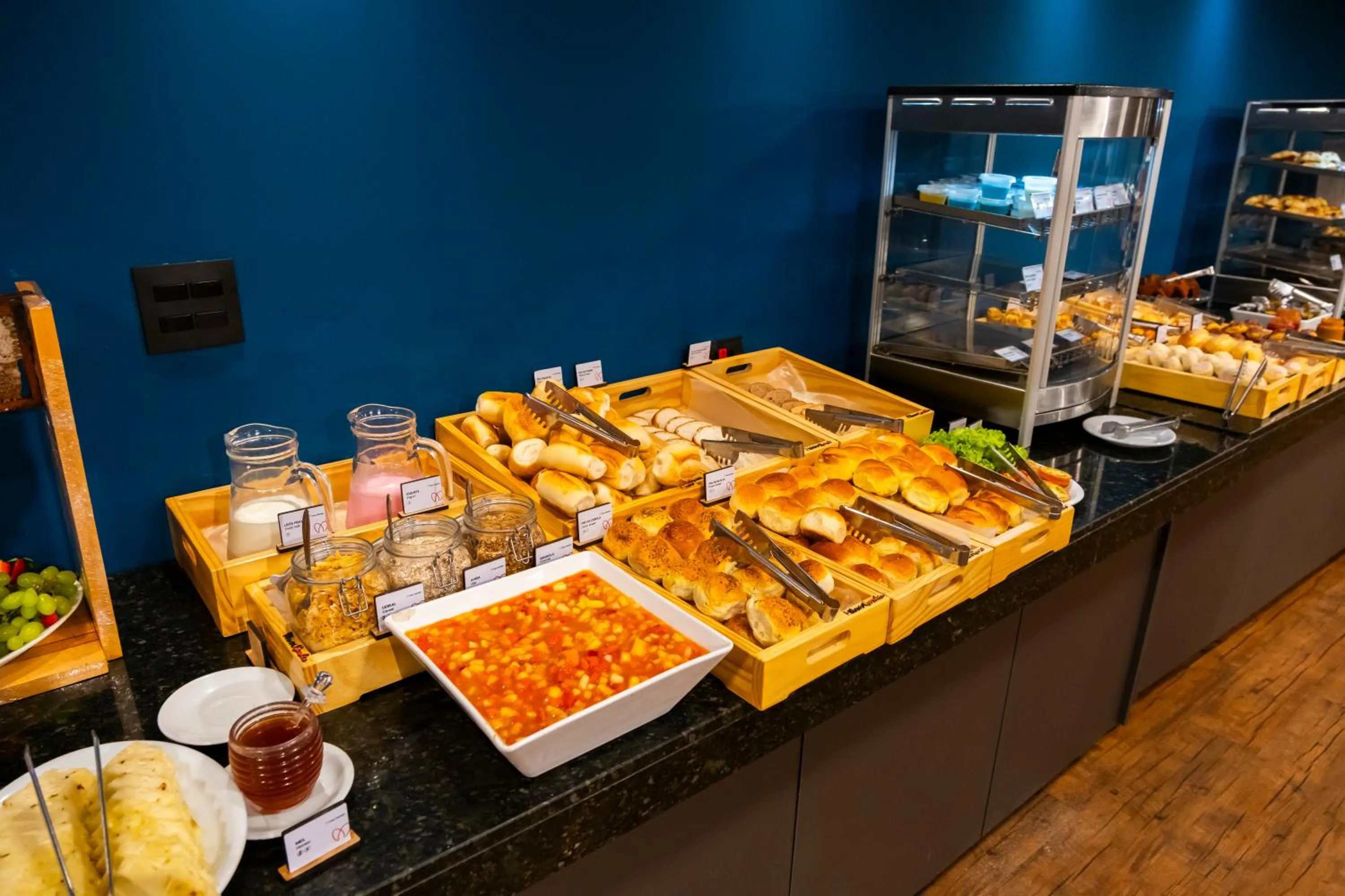 Breakfast in Minas Garden Hotel